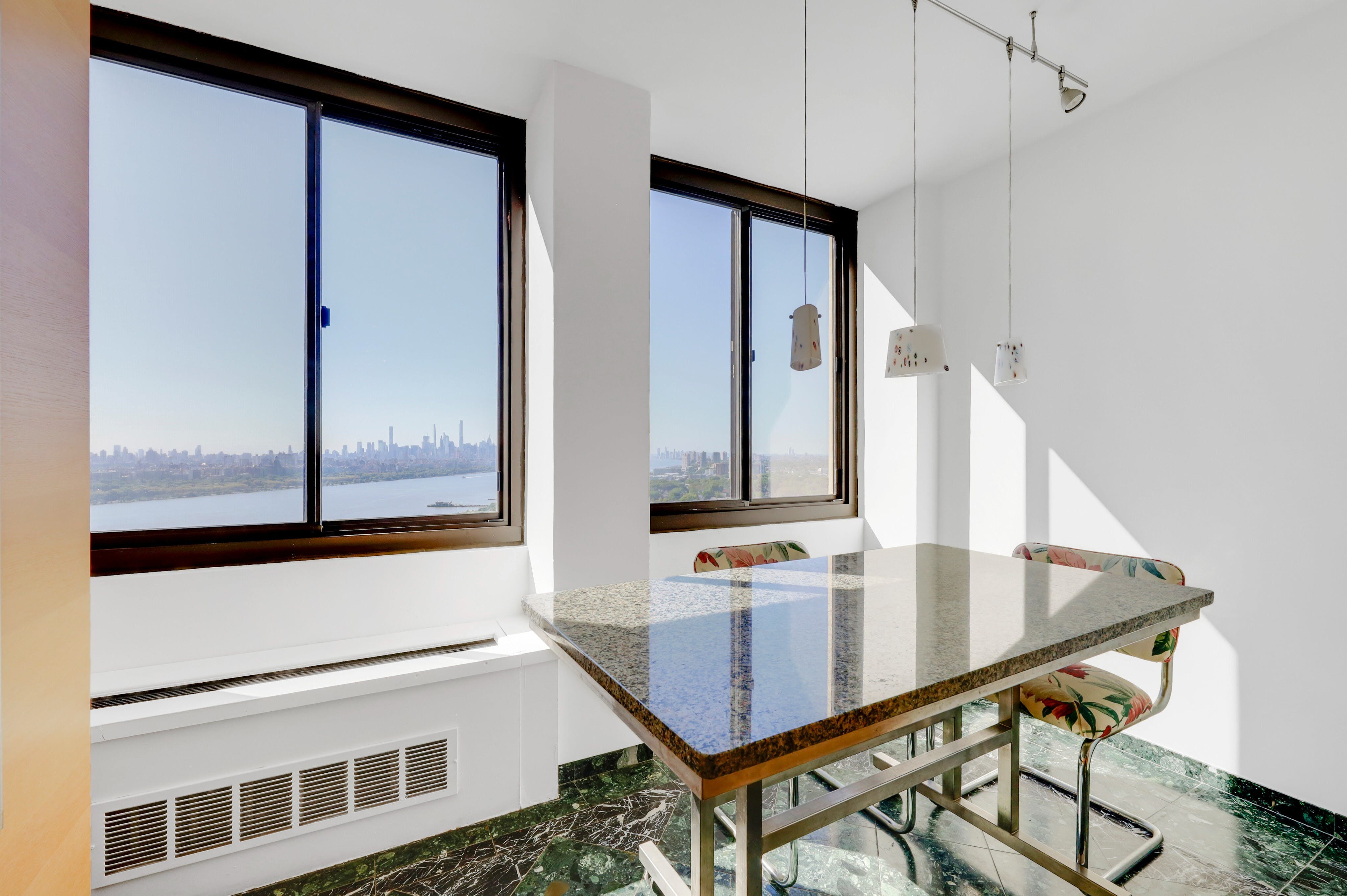 200 Winston Drive Unit# 2519