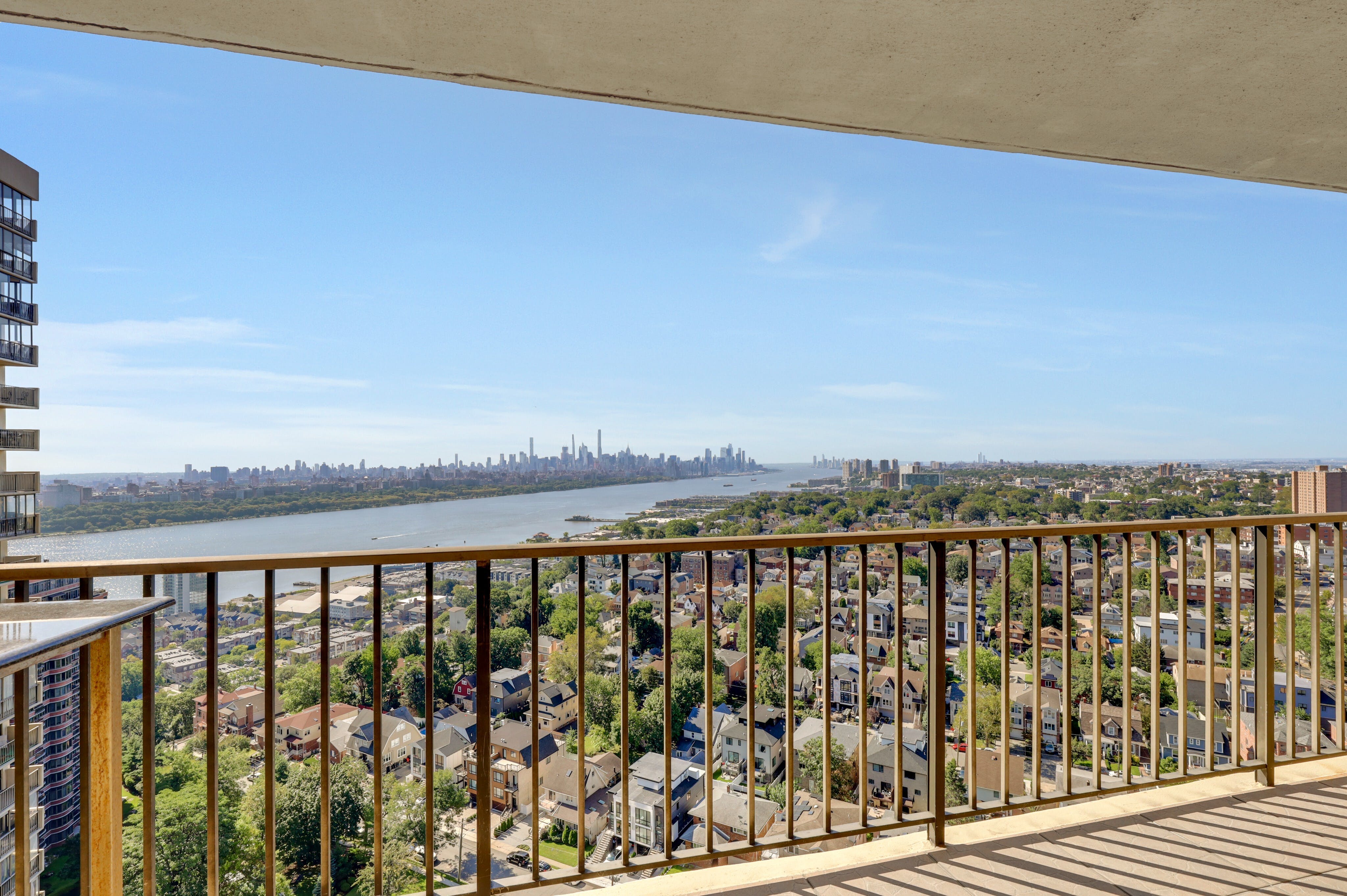 200 Winston Drive Unit# 2519