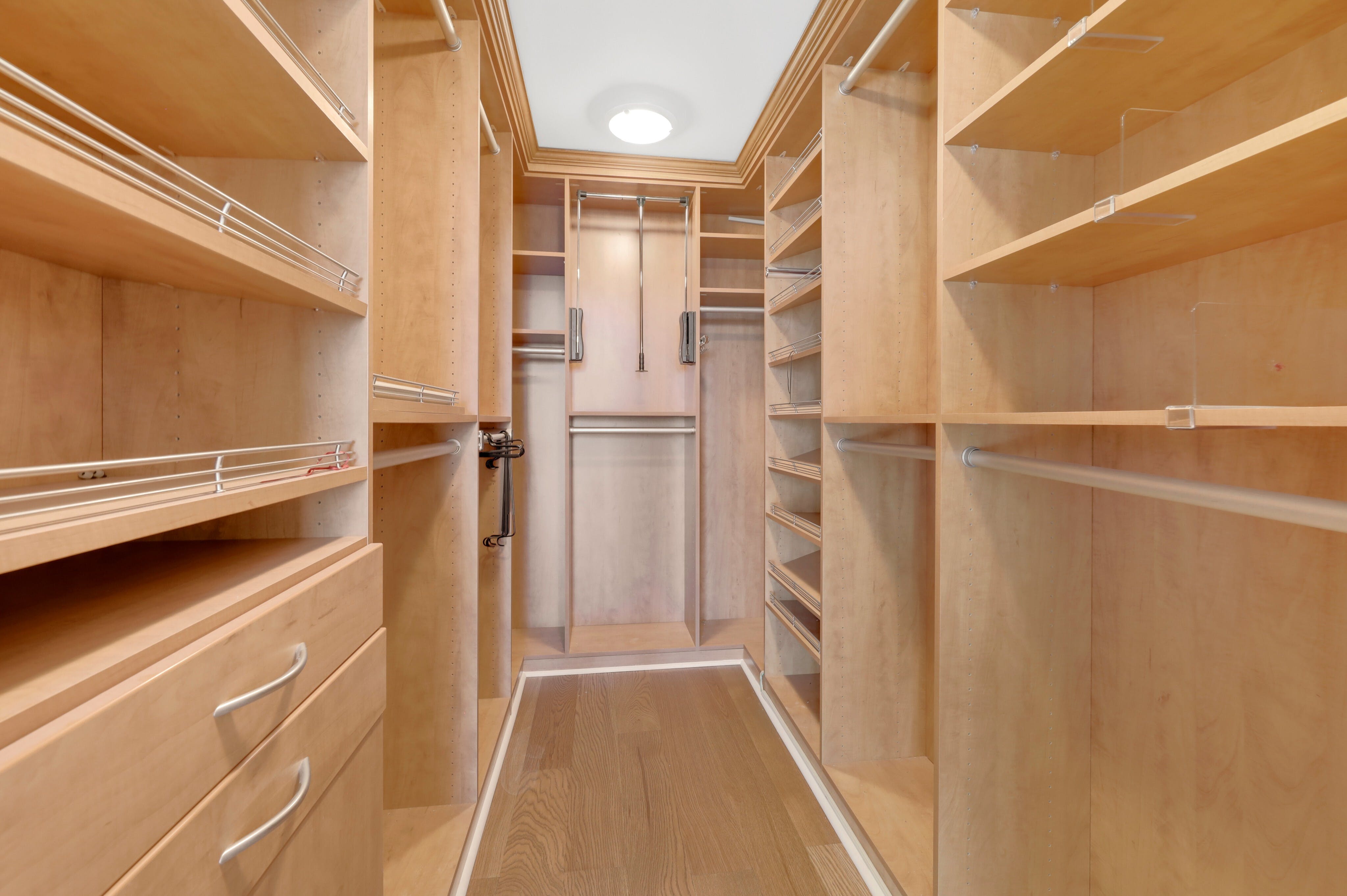 200 Winston Drive Unit# 2519