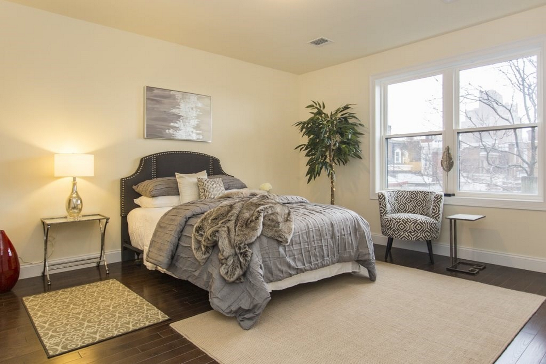 90 Clinton Ave Unit# 301