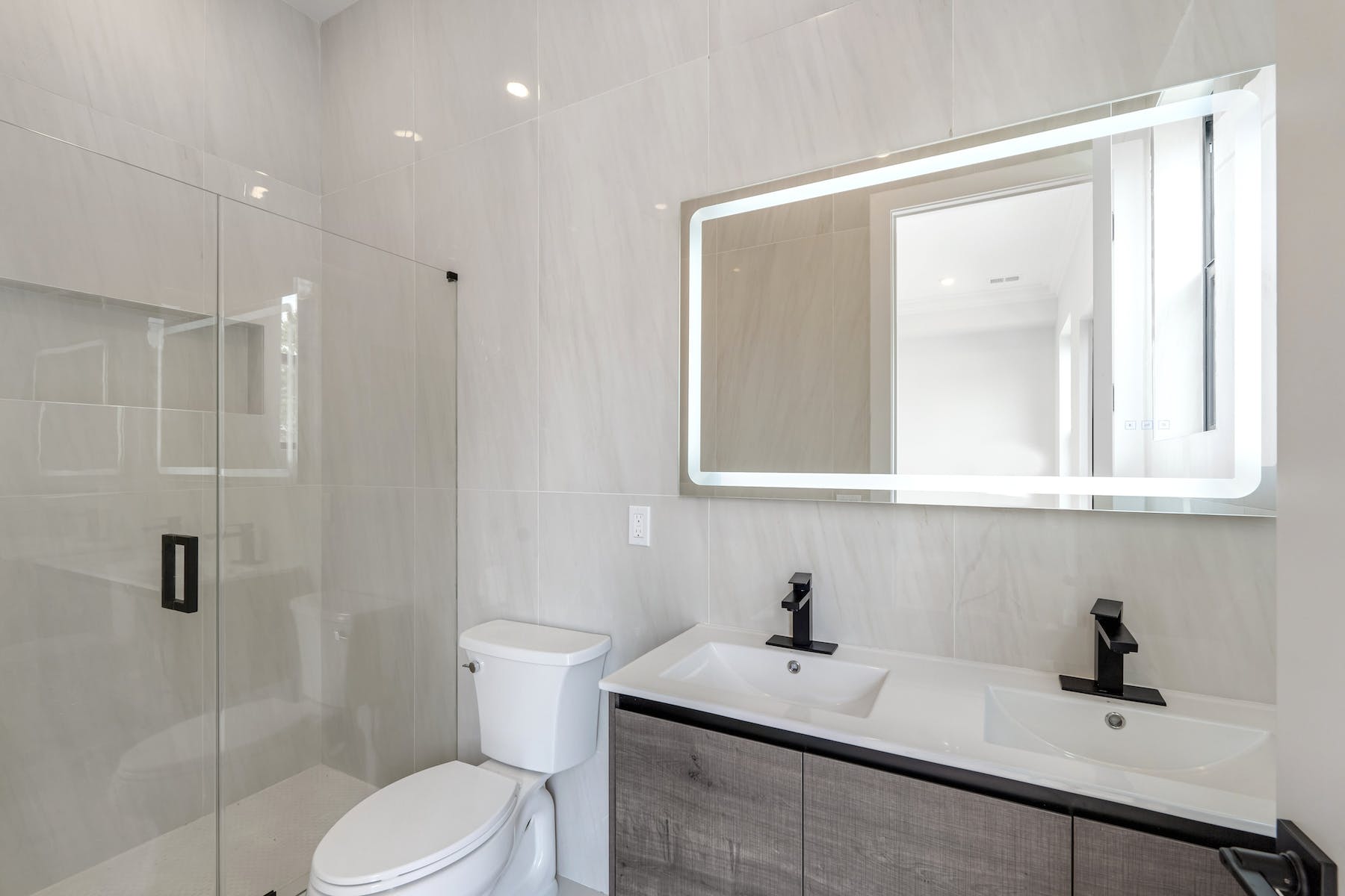 102 Lincoln St Unit# 2