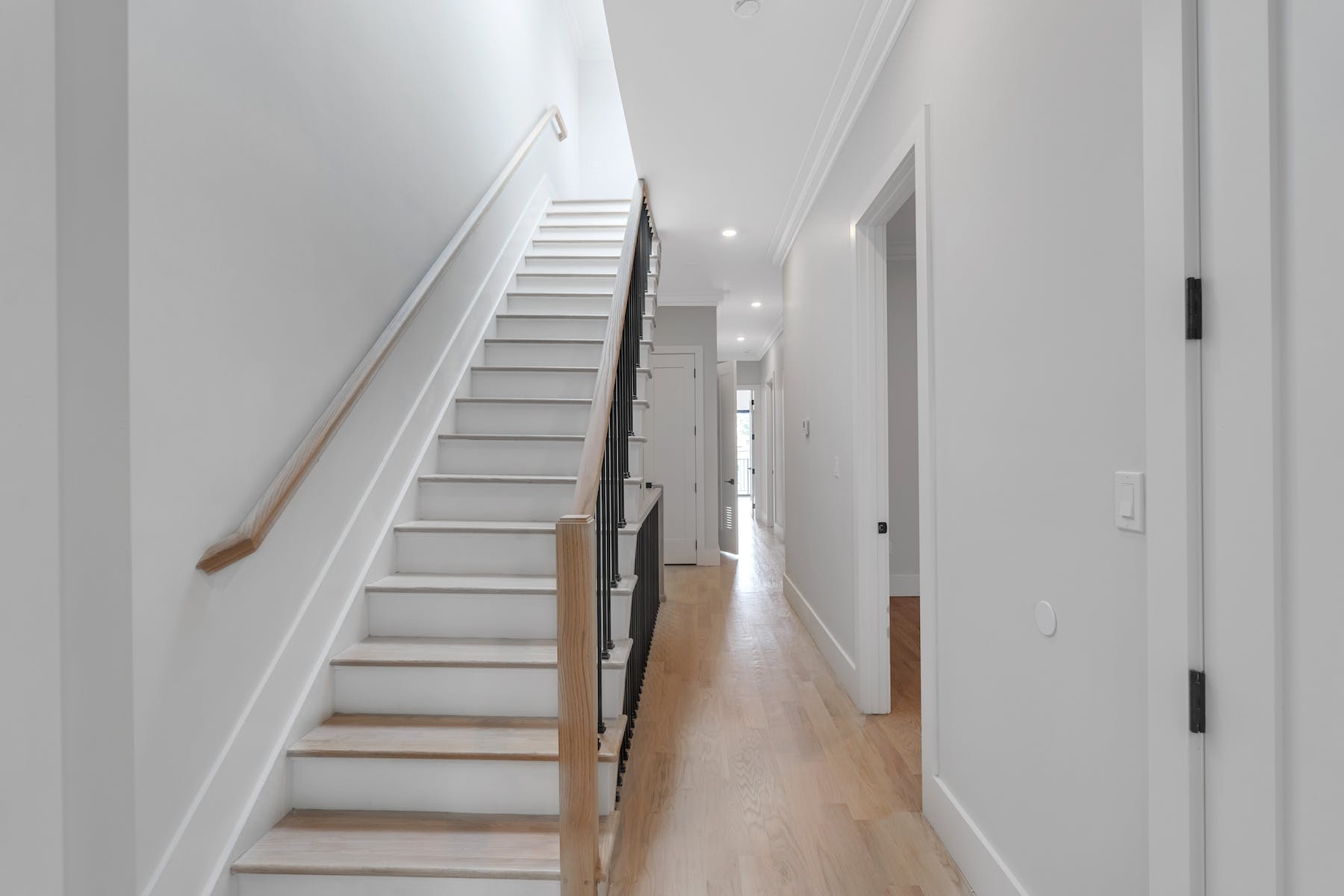 102 Lincoln St Unit# 2