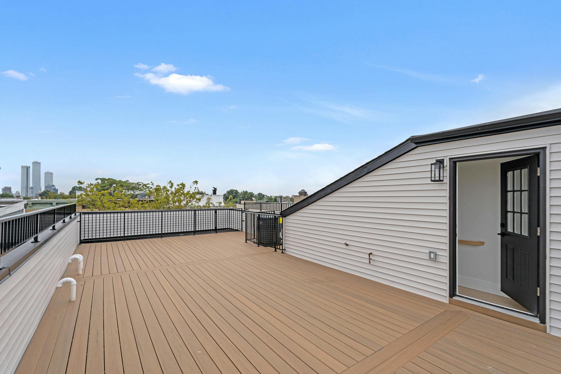 102 Lincoln St Unit# 2