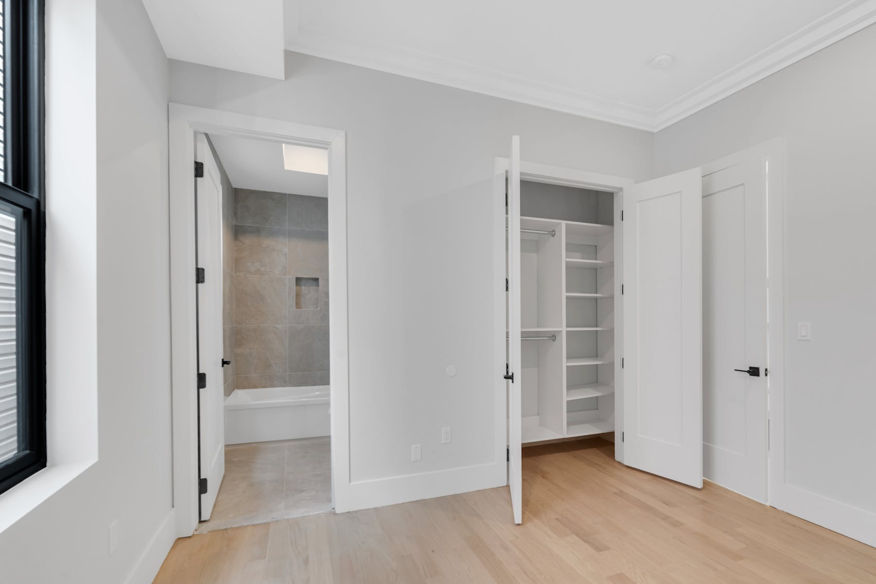 102 Lincoln St Unit# 2
