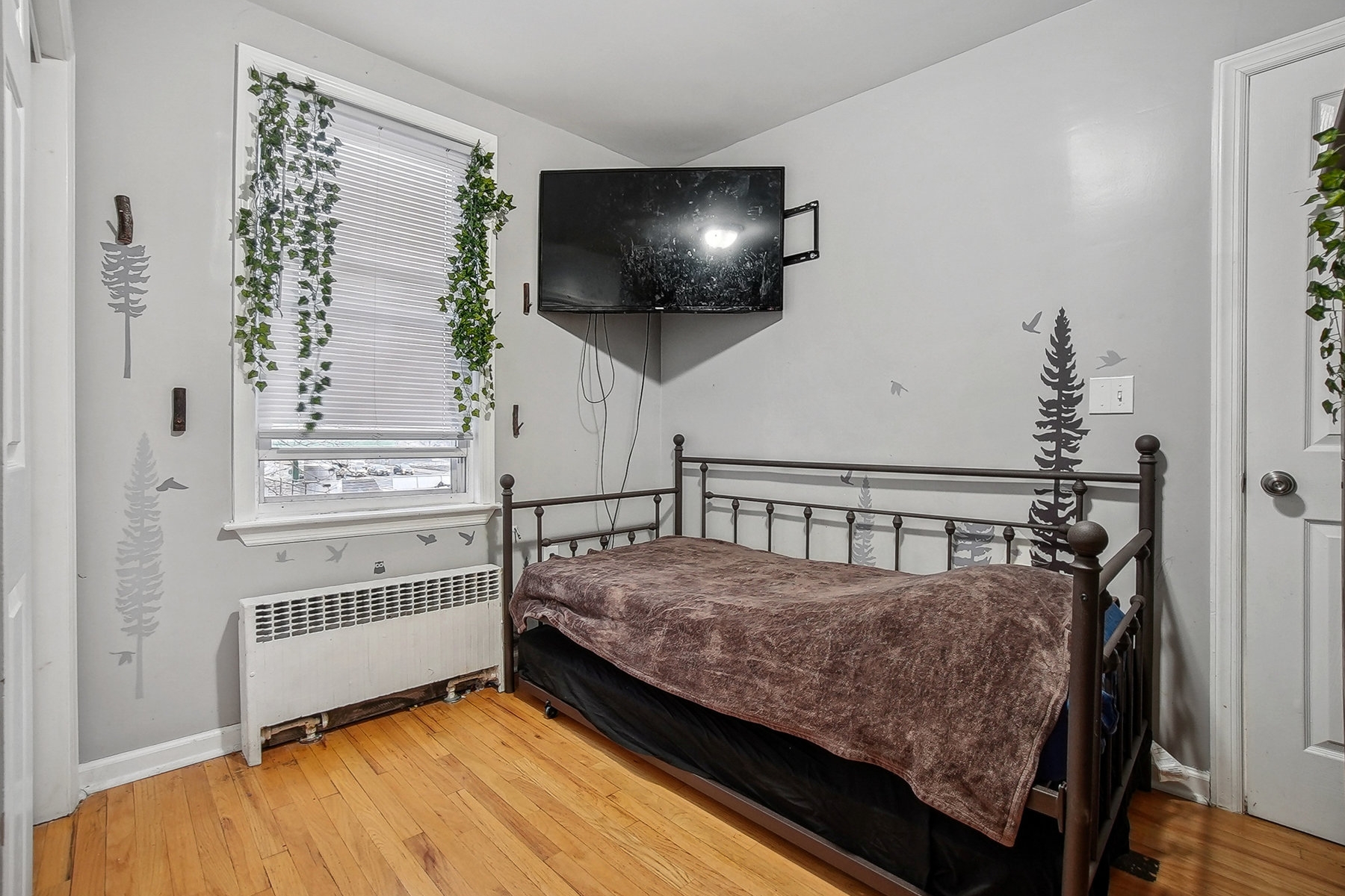 4 Rademan Pl 