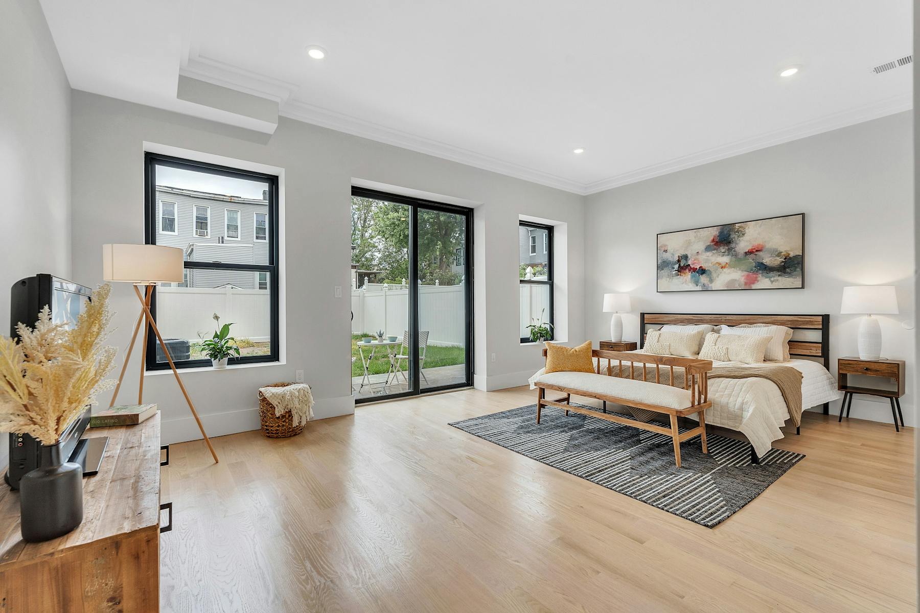 102 Lincoln St Unit# A