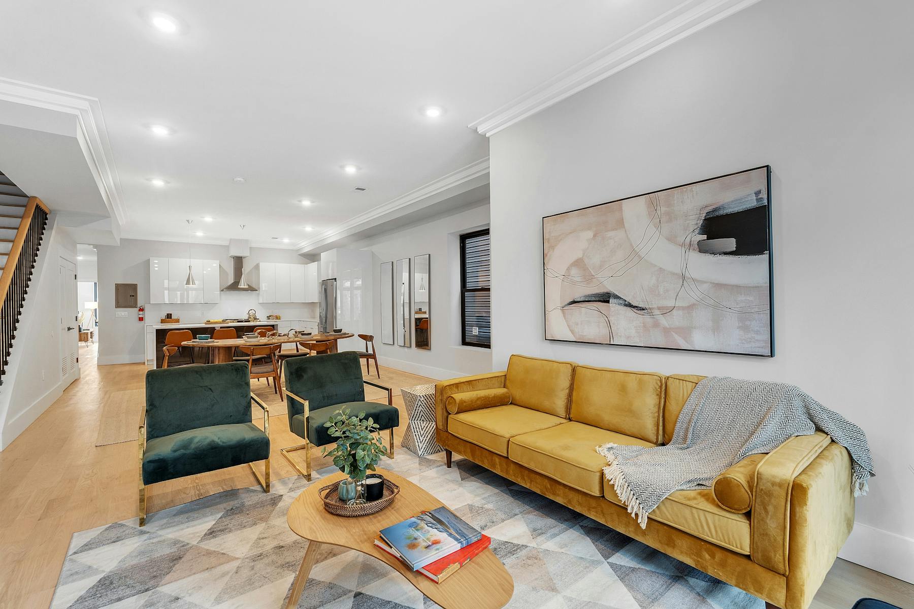 102 Lincoln St Unit# A