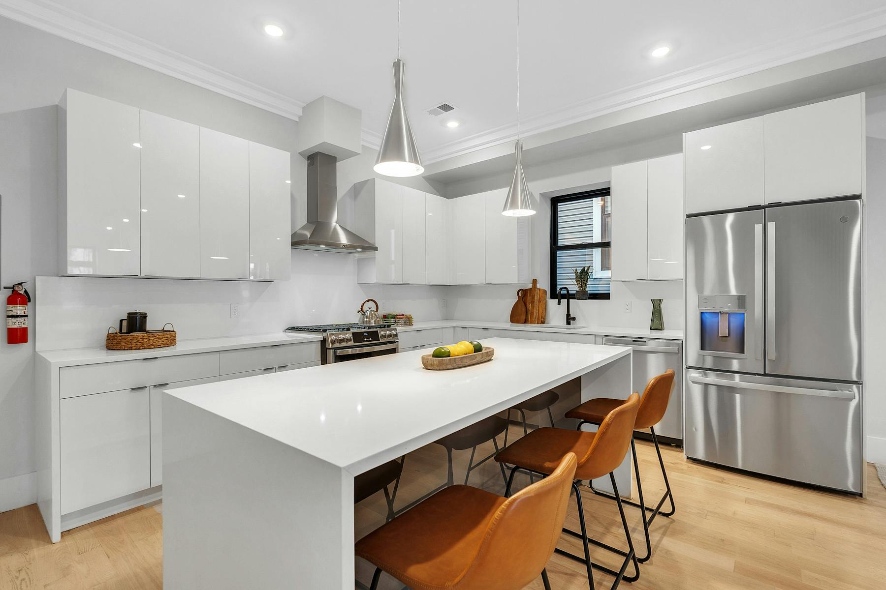 102 Lincoln St Unit# A