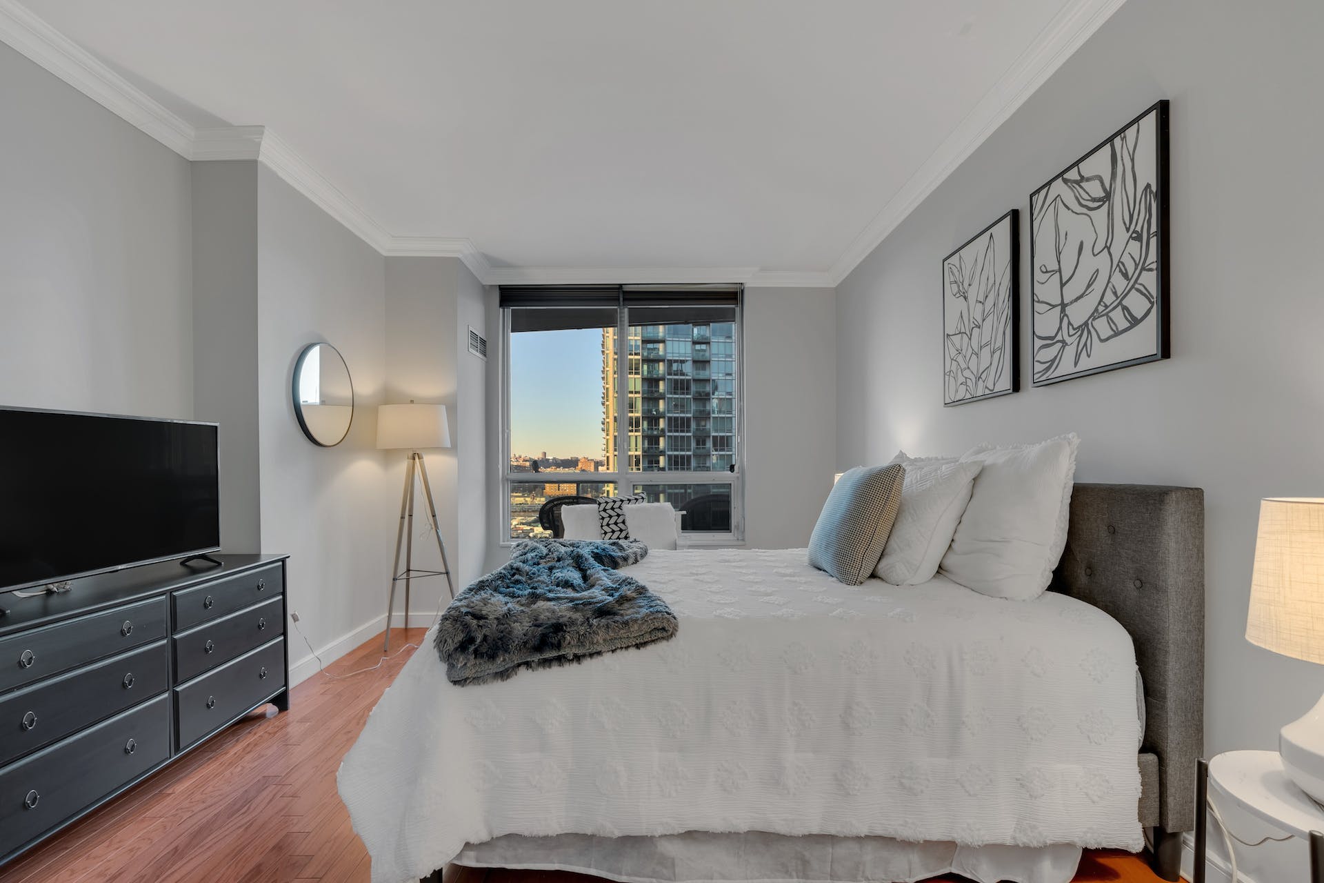 20 Newport Parkway Unit# 1712