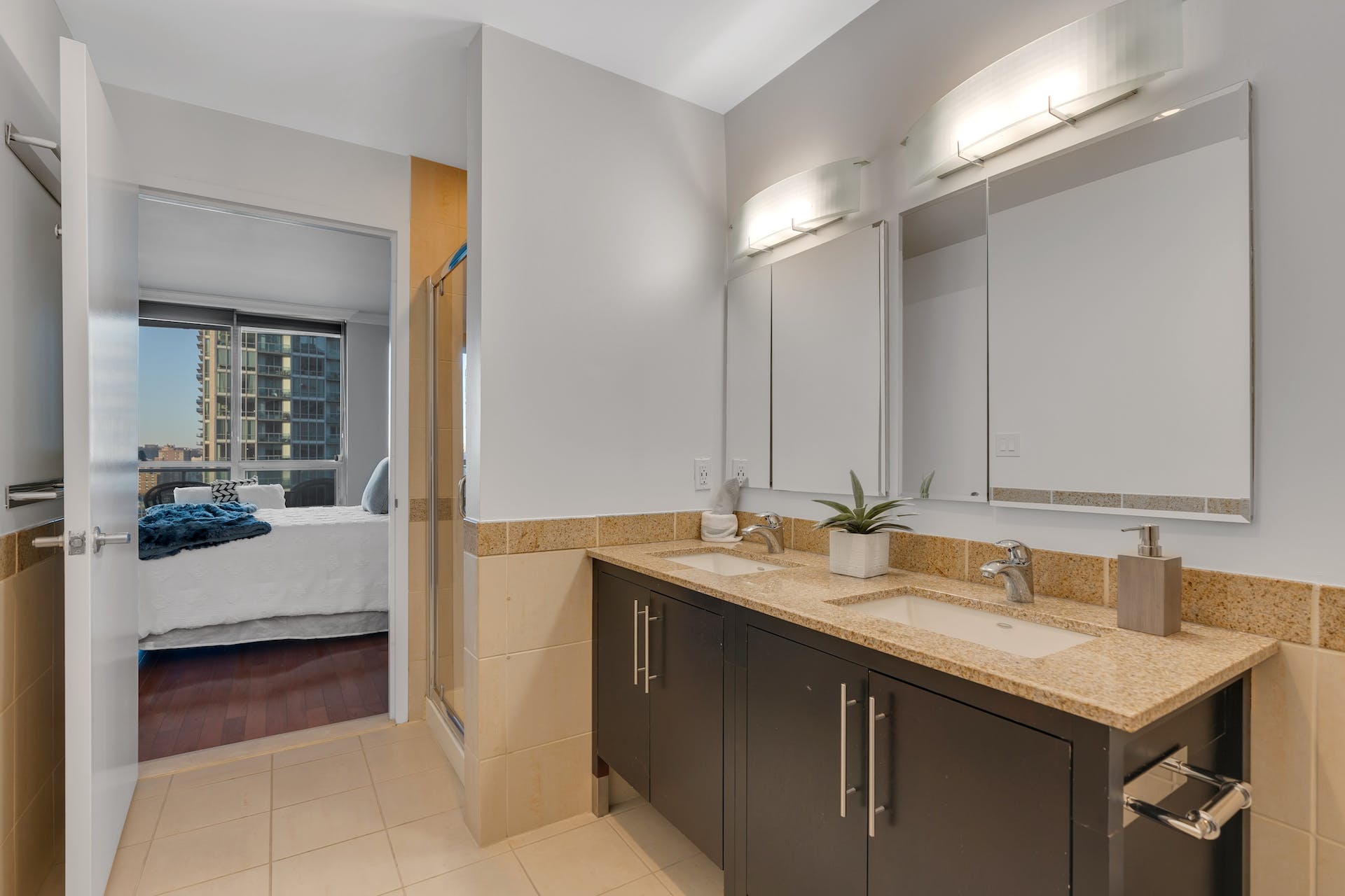20 Newport Parkway Unit# 1712