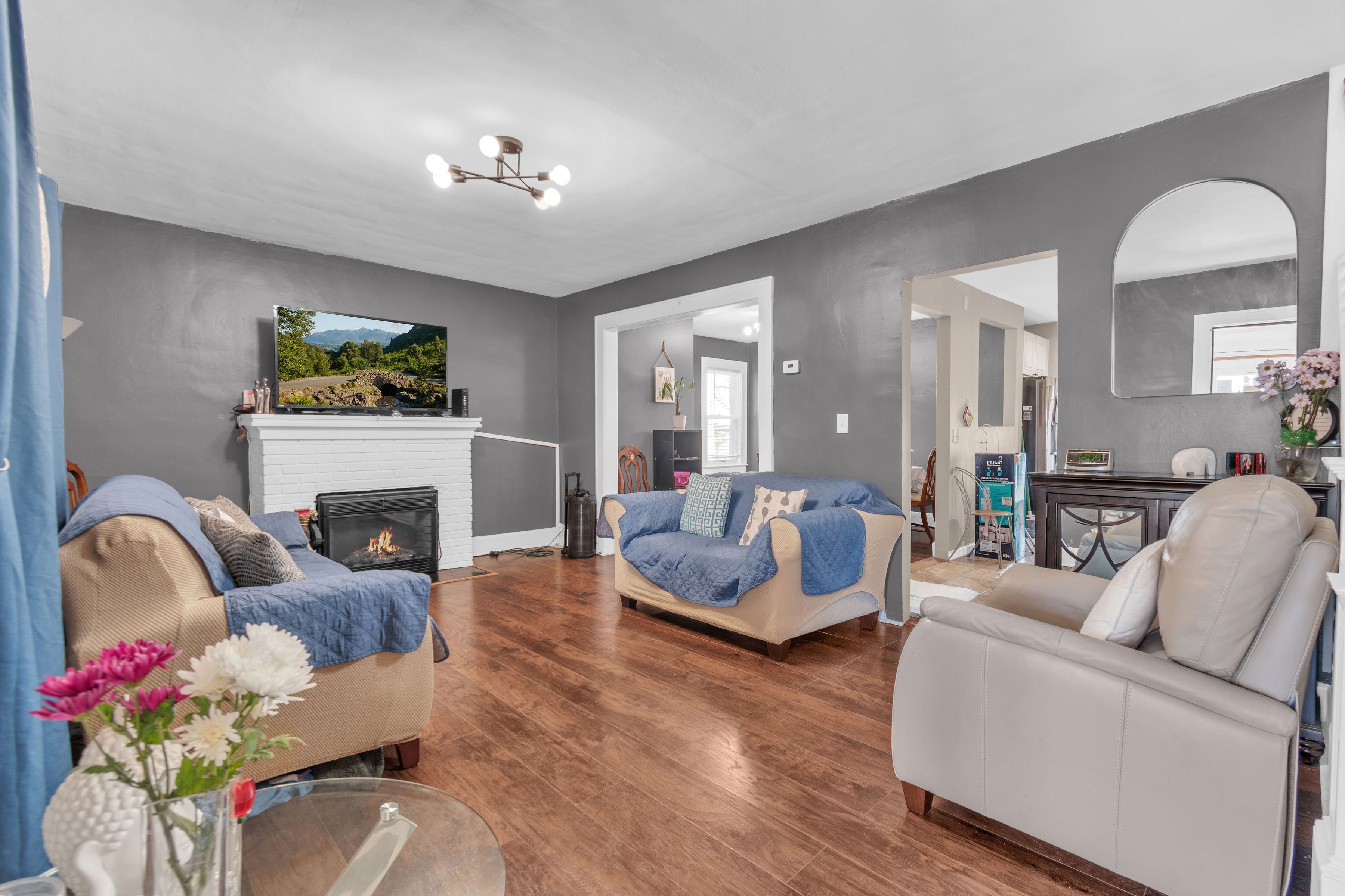 121 Sterling Pl 