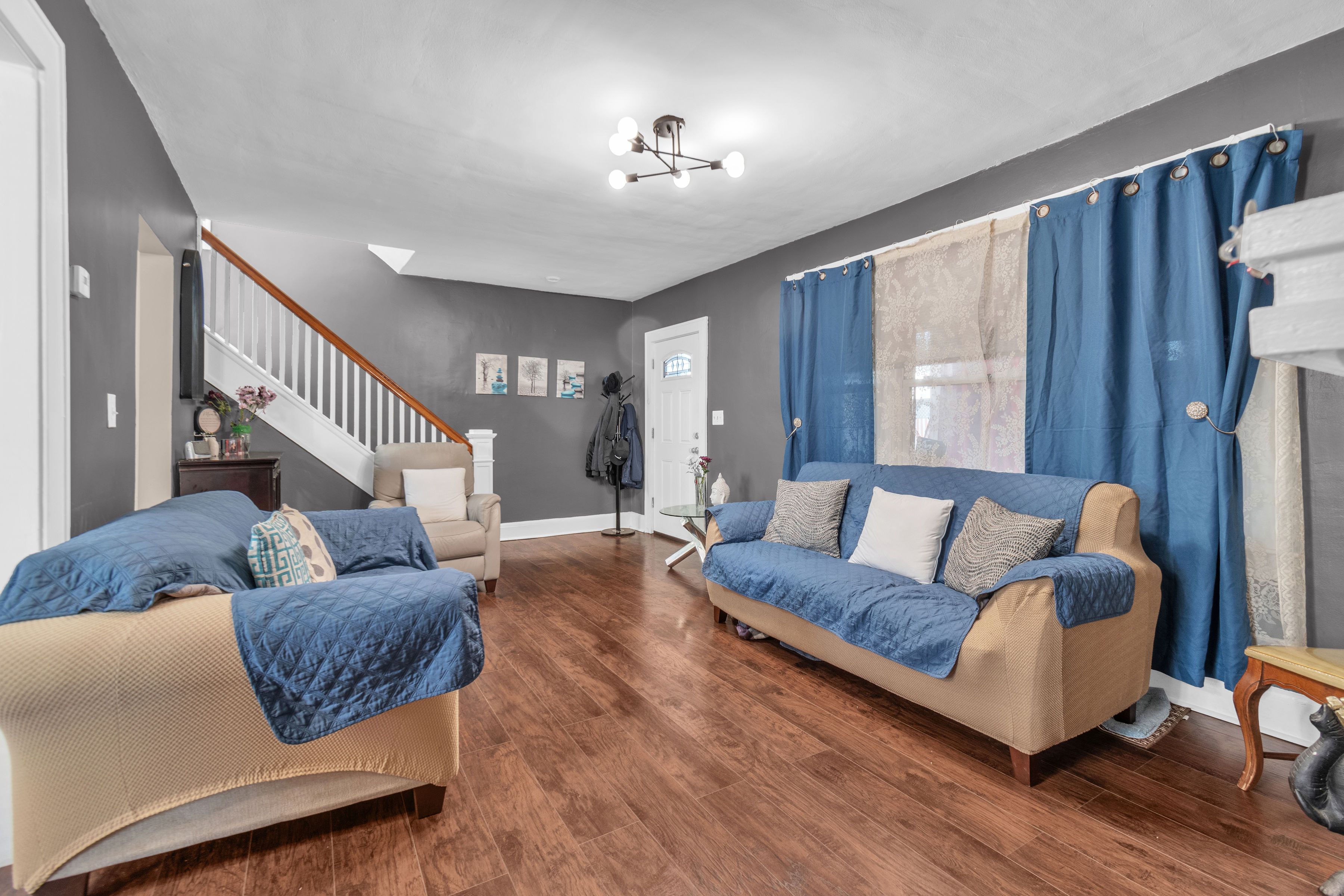 121 Sterling Pl 