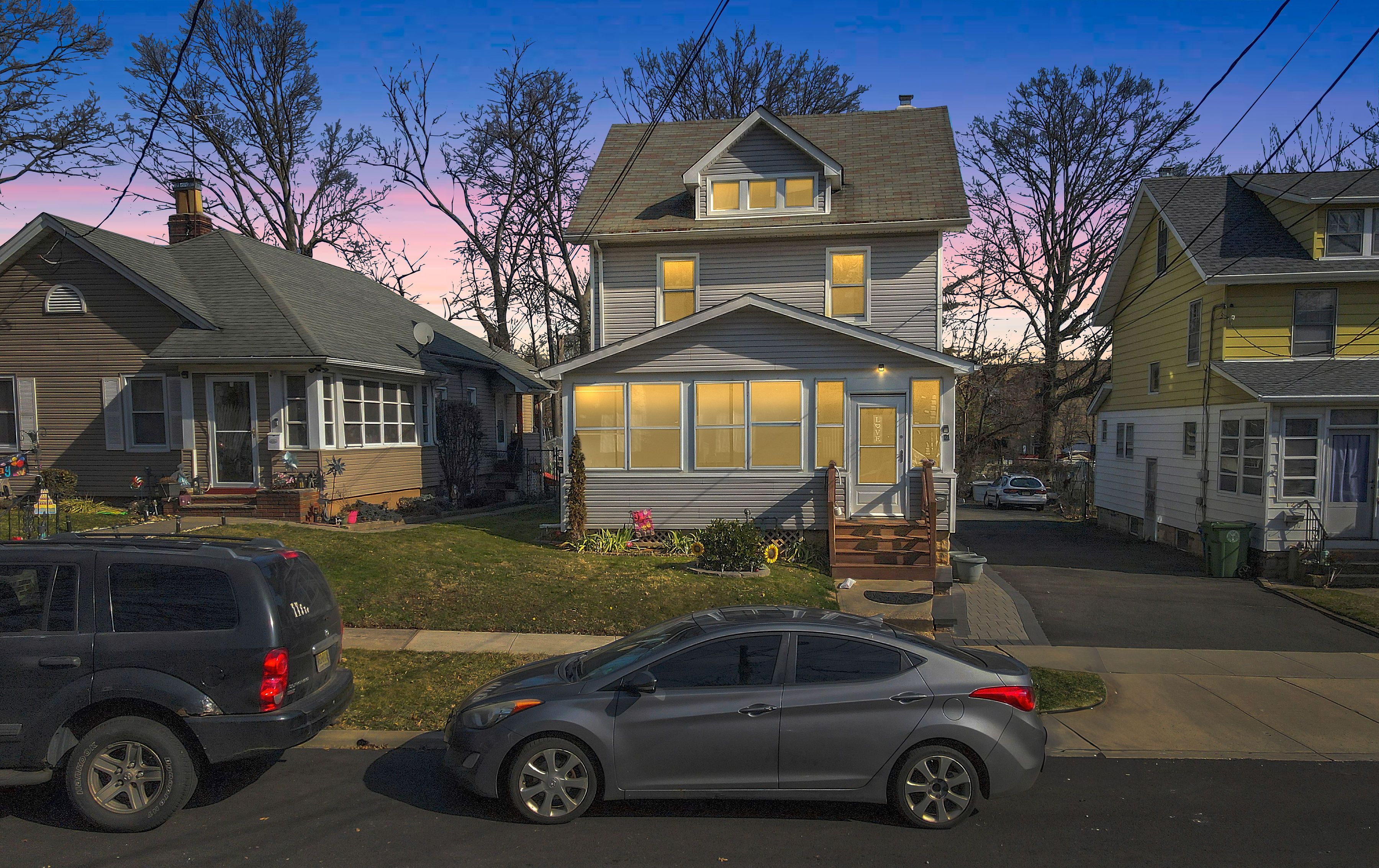 121 Sterling Pl 