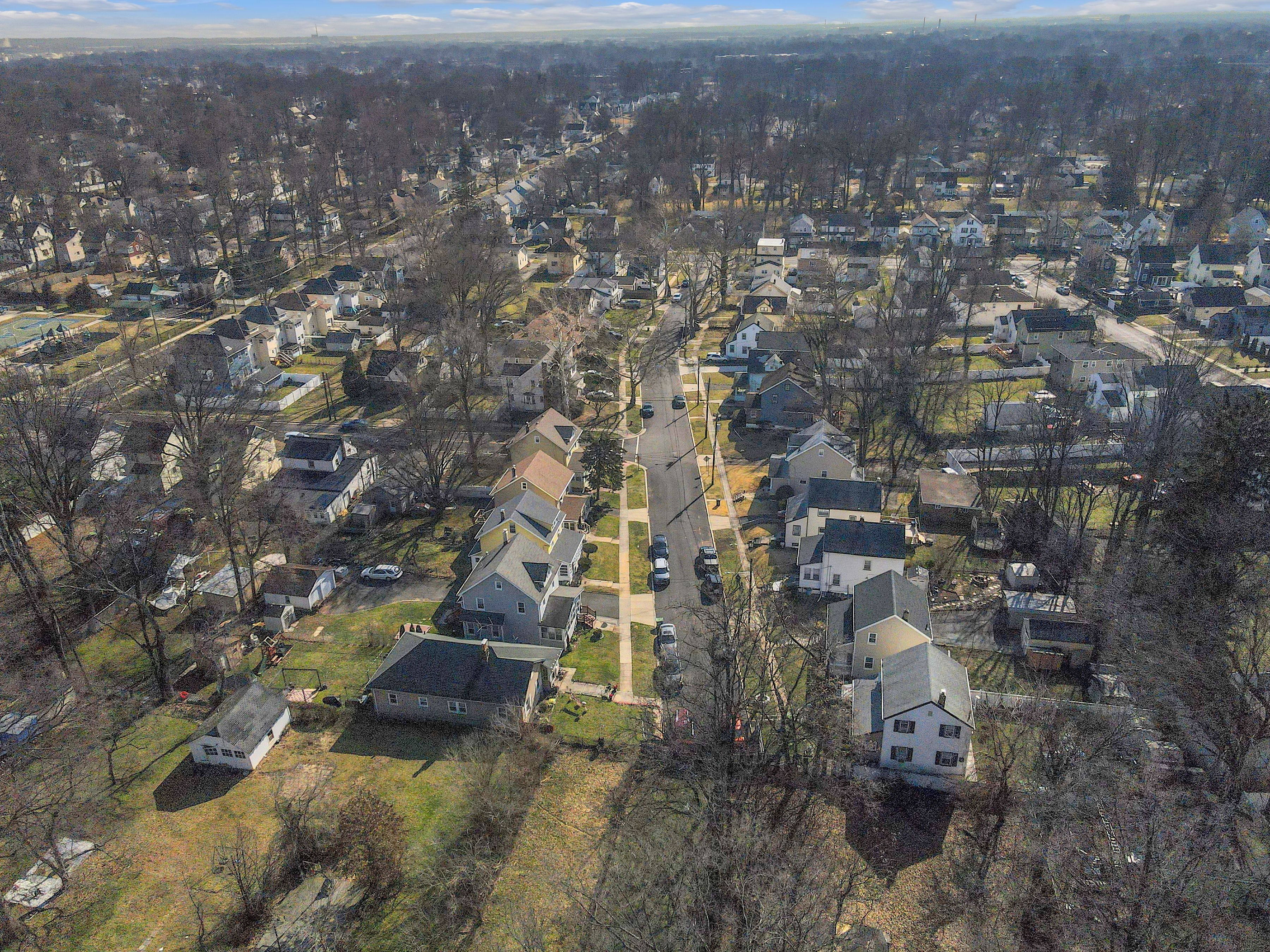 121 Sterling Pl 