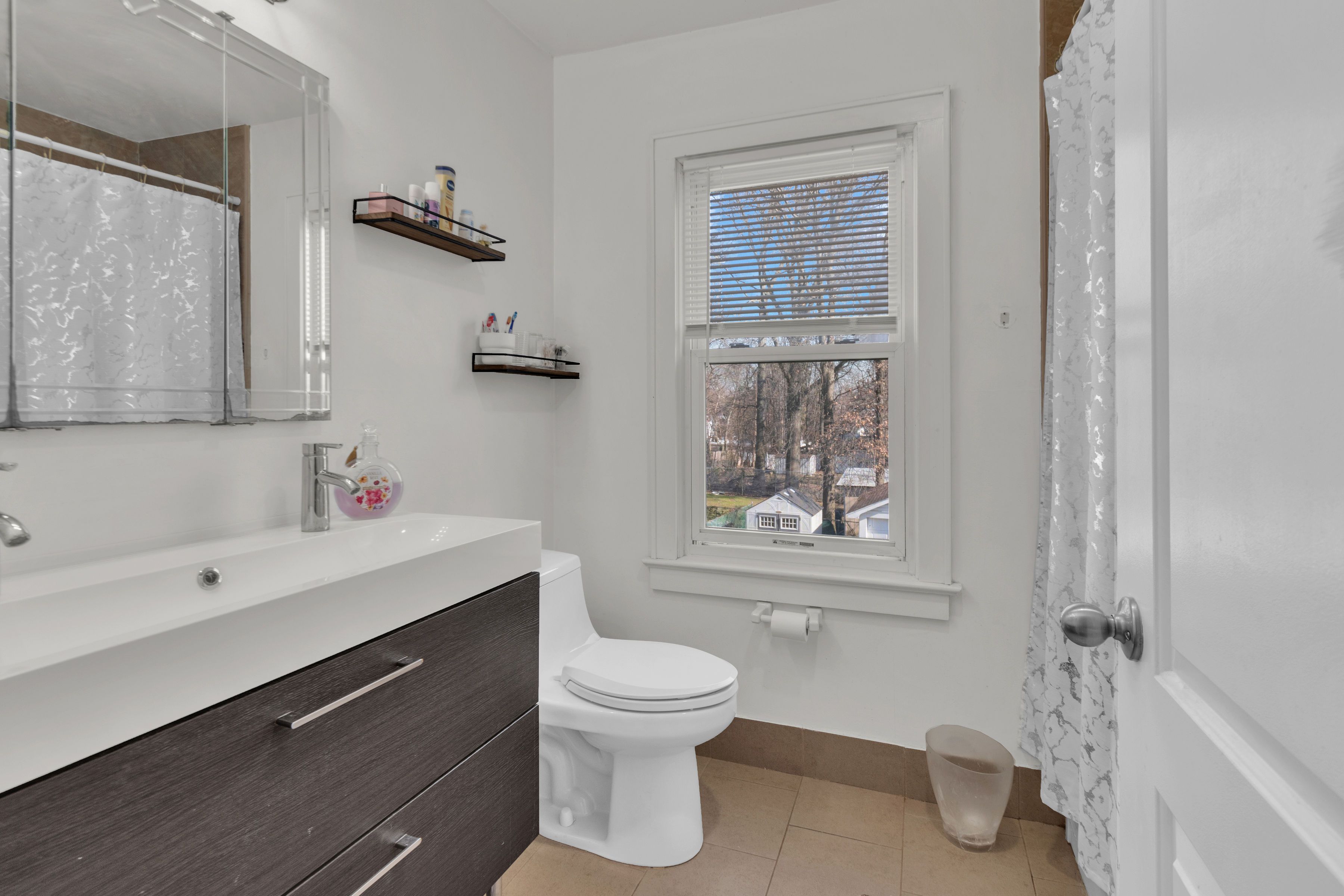 121 Sterling Pl 