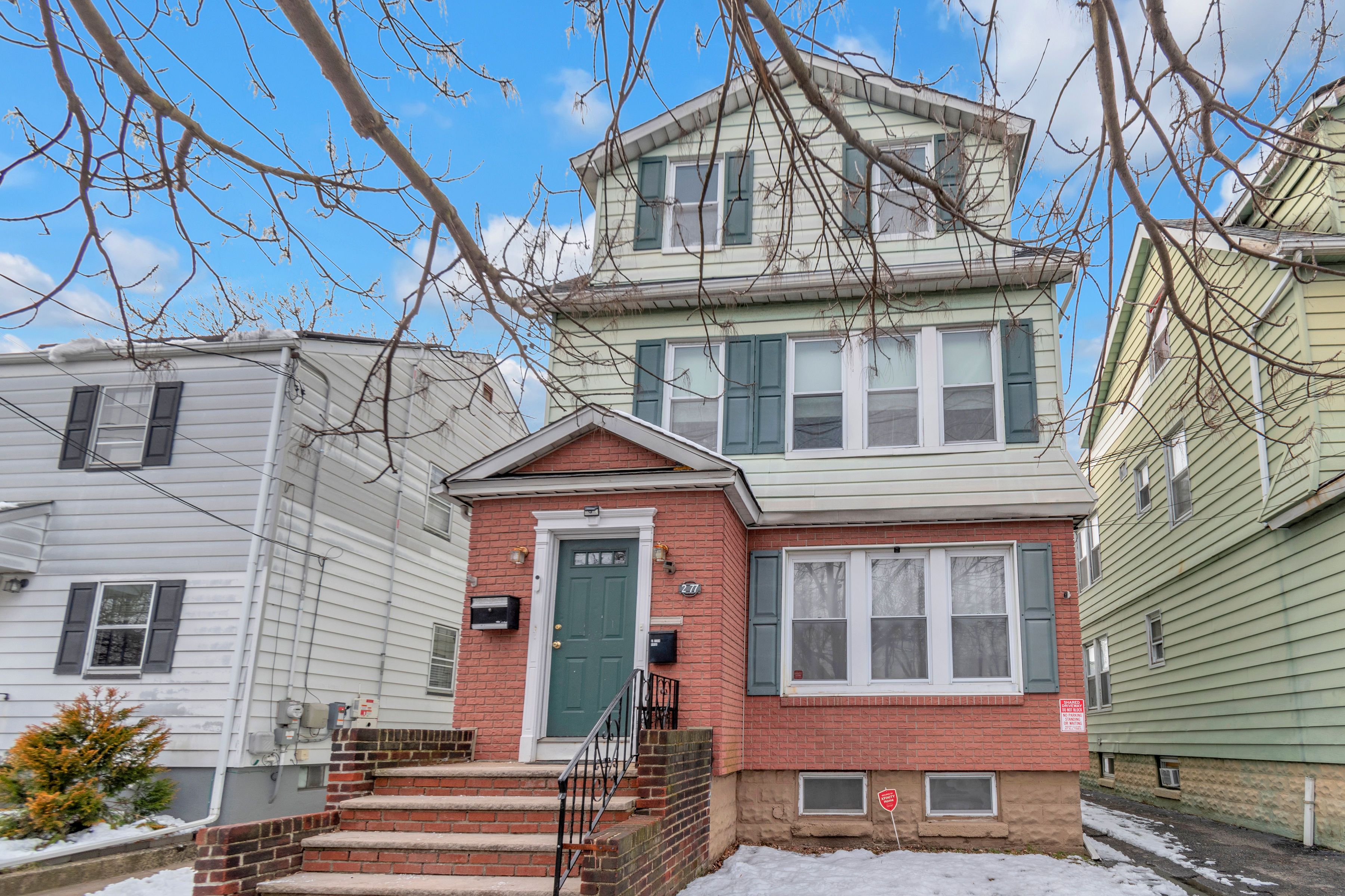 277 North 17th St 