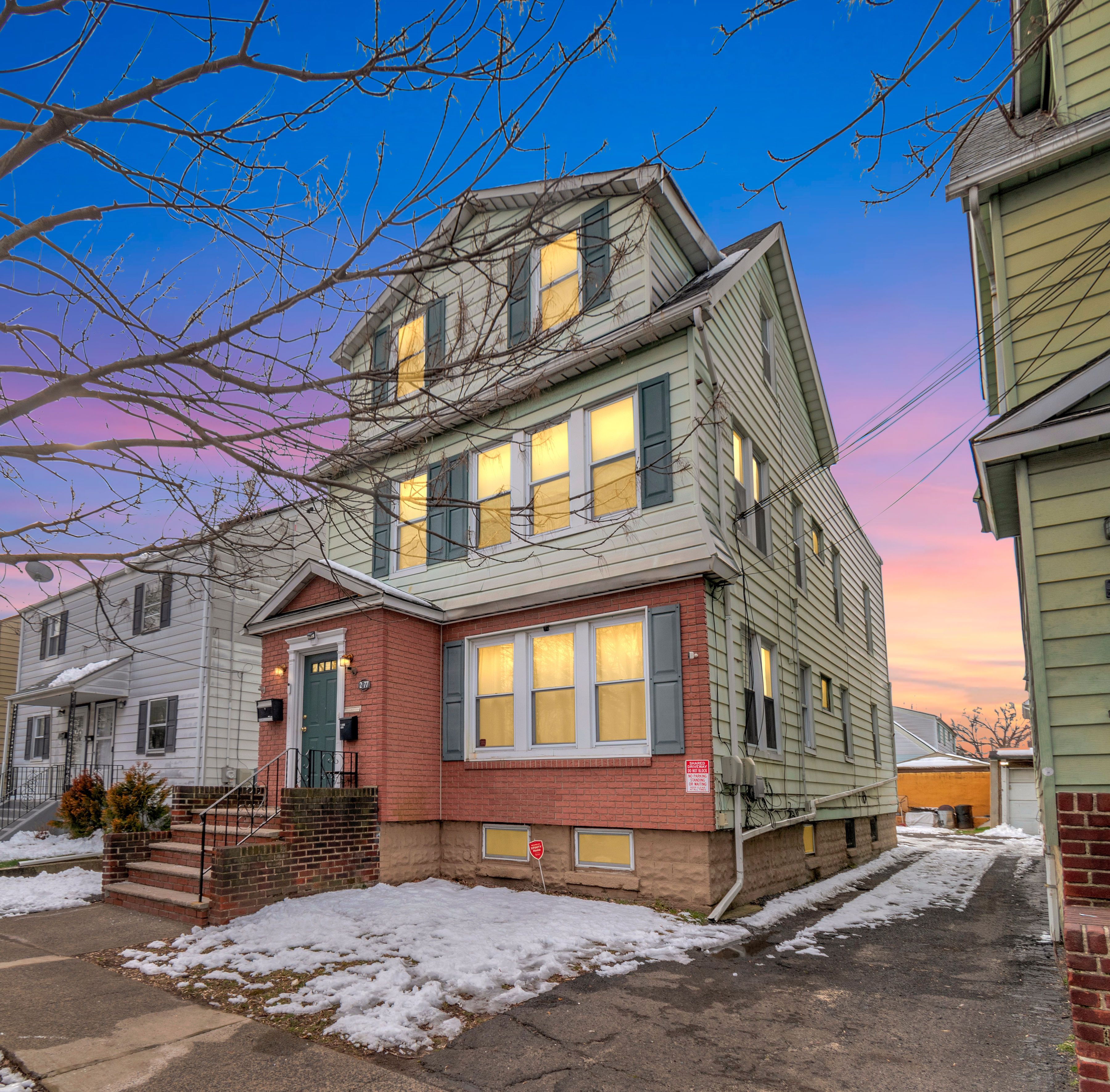 277 North 17th St 