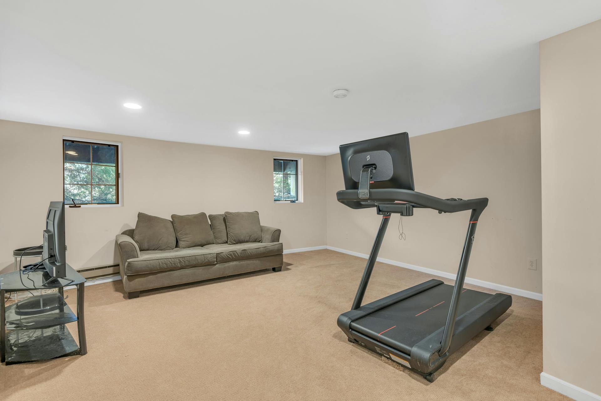 109 Terrace Dr 