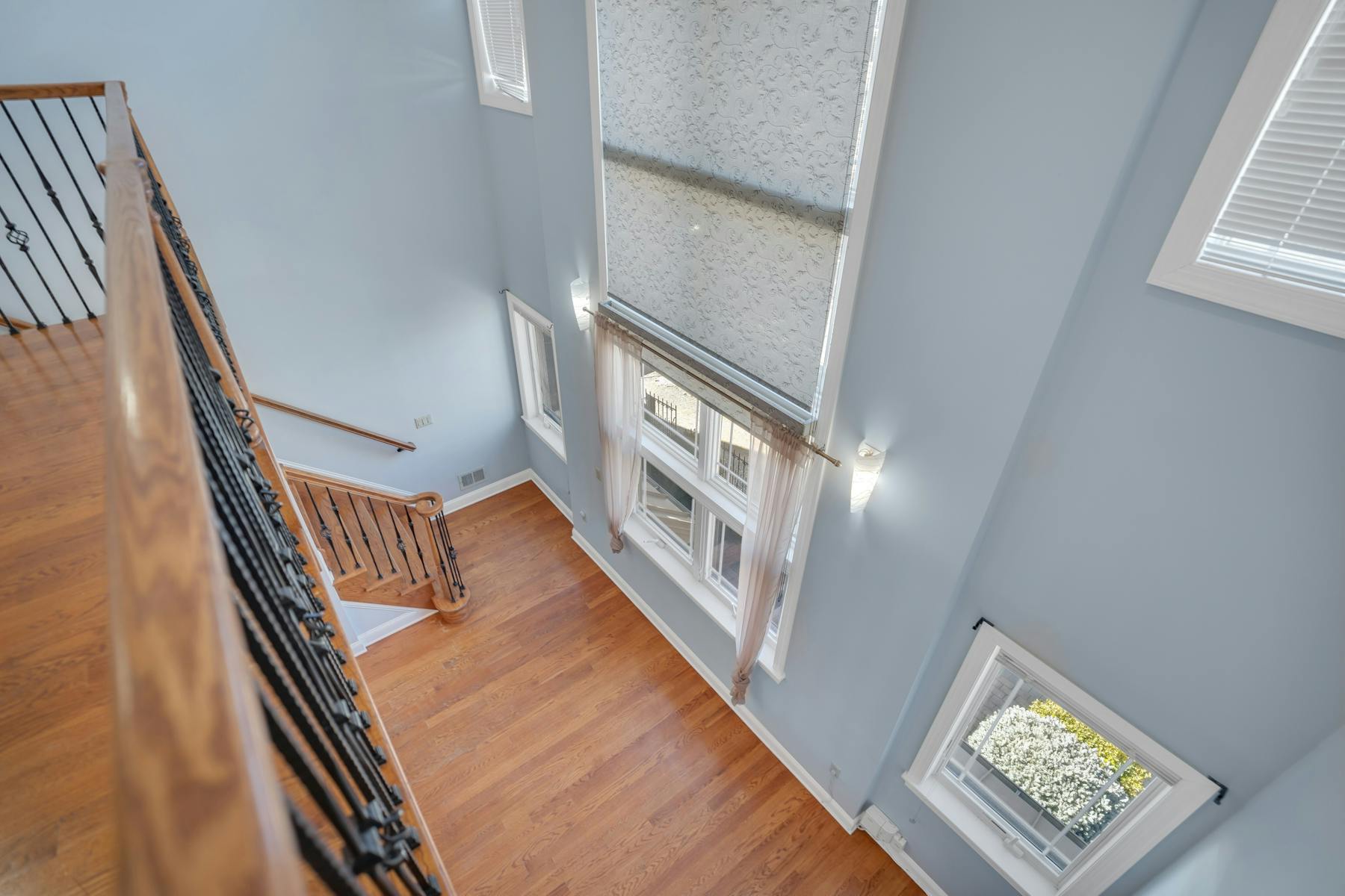 96 Sherman Ave Unit# 2