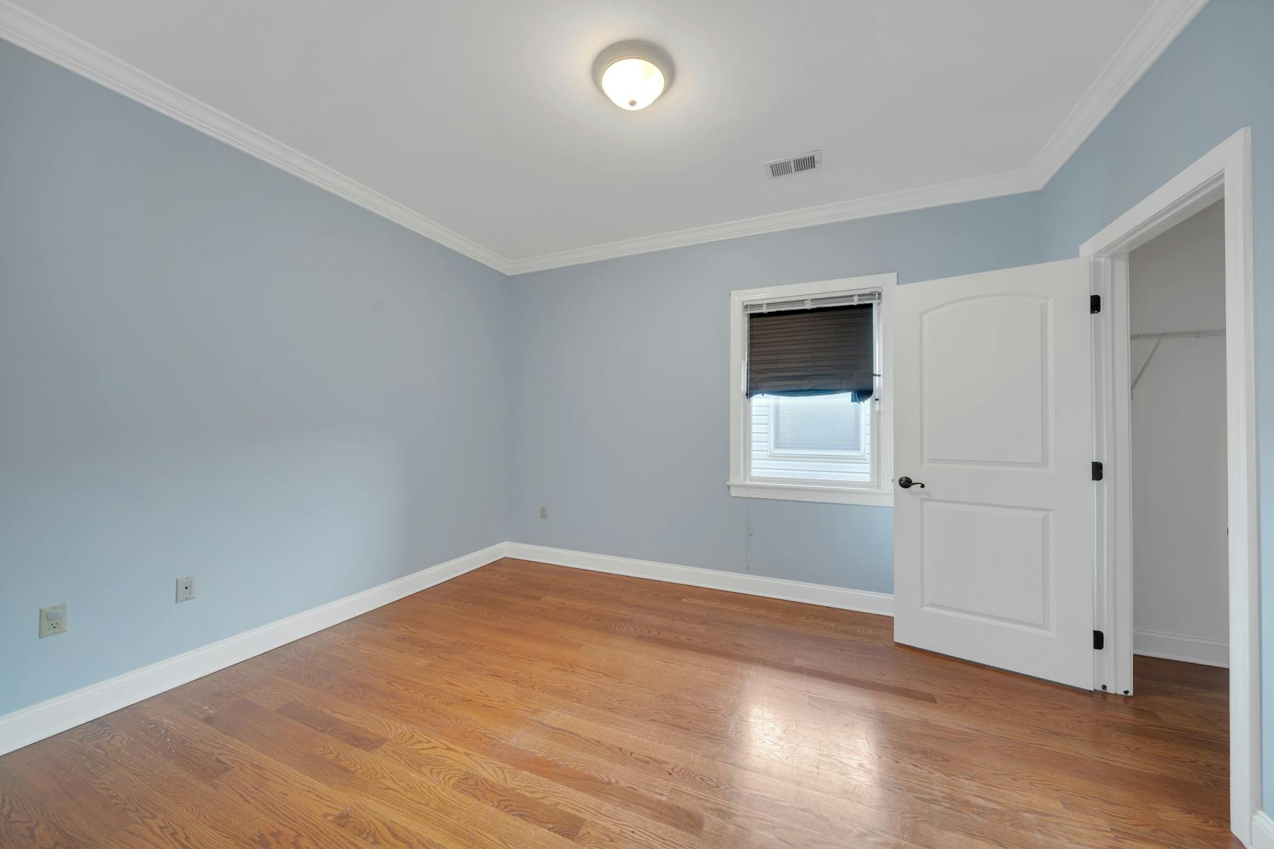 96 Sherman Ave Unit# 2