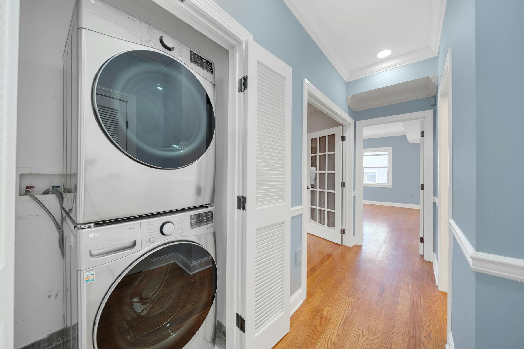 96 Sherman Ave Unit# 2