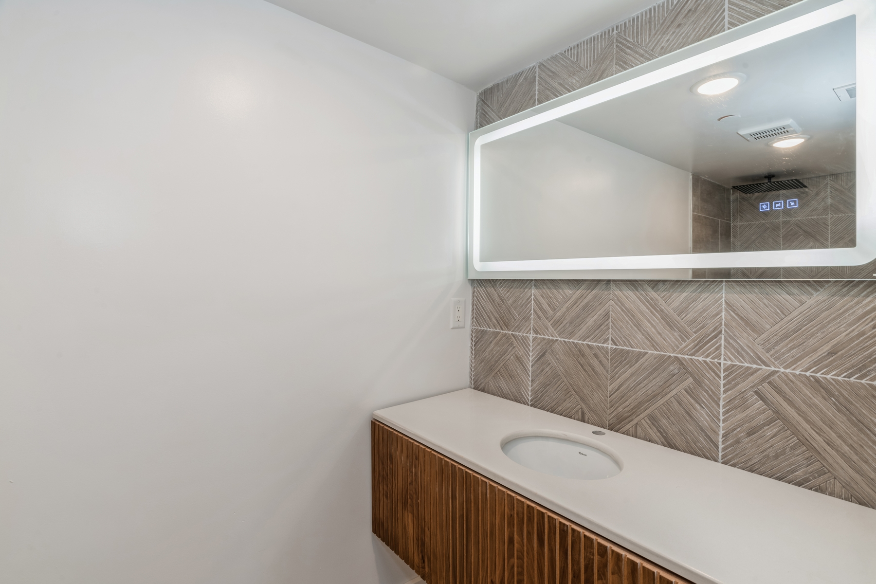 543 Palisade Ave Unit# 1