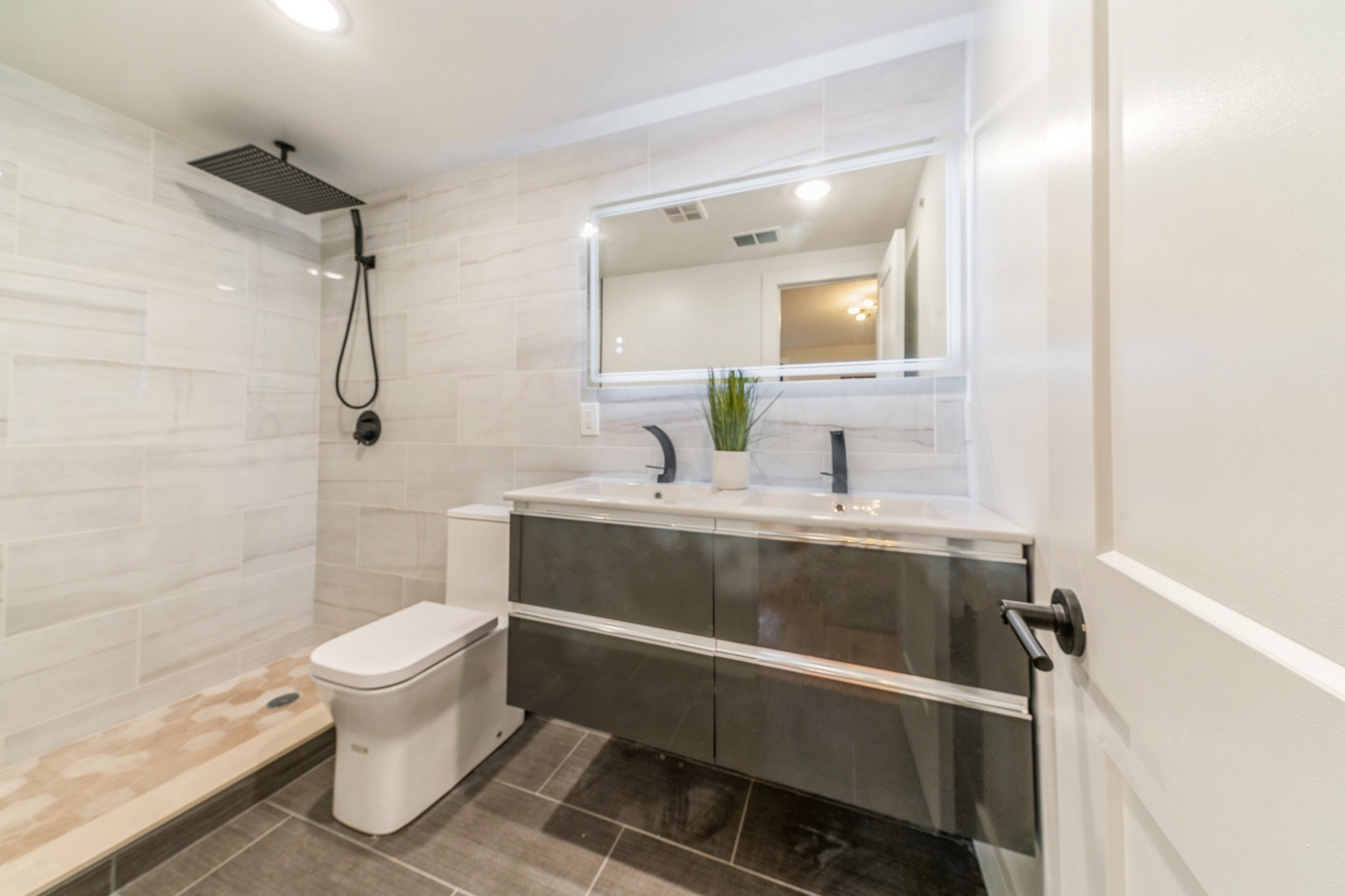 88 Prospect St Unit# 2