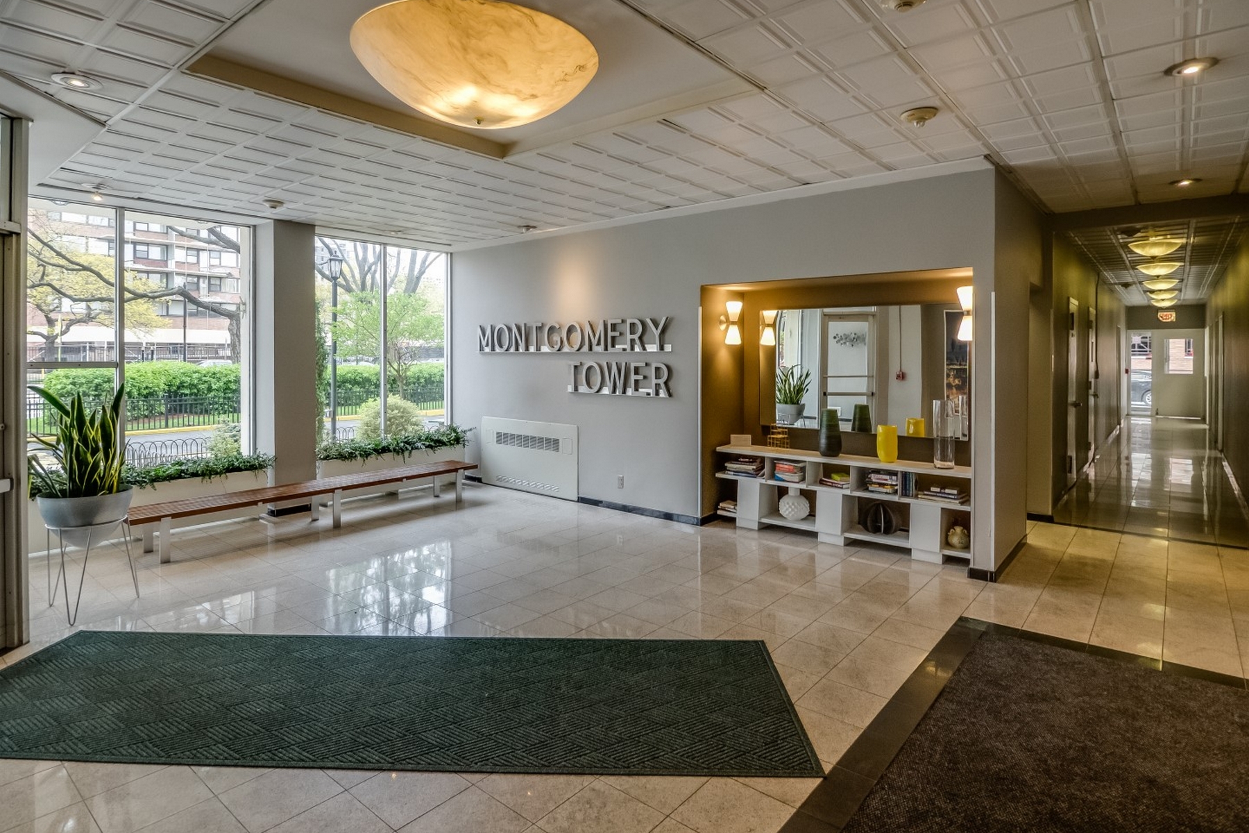 135 Montgomery St Unit# 18F