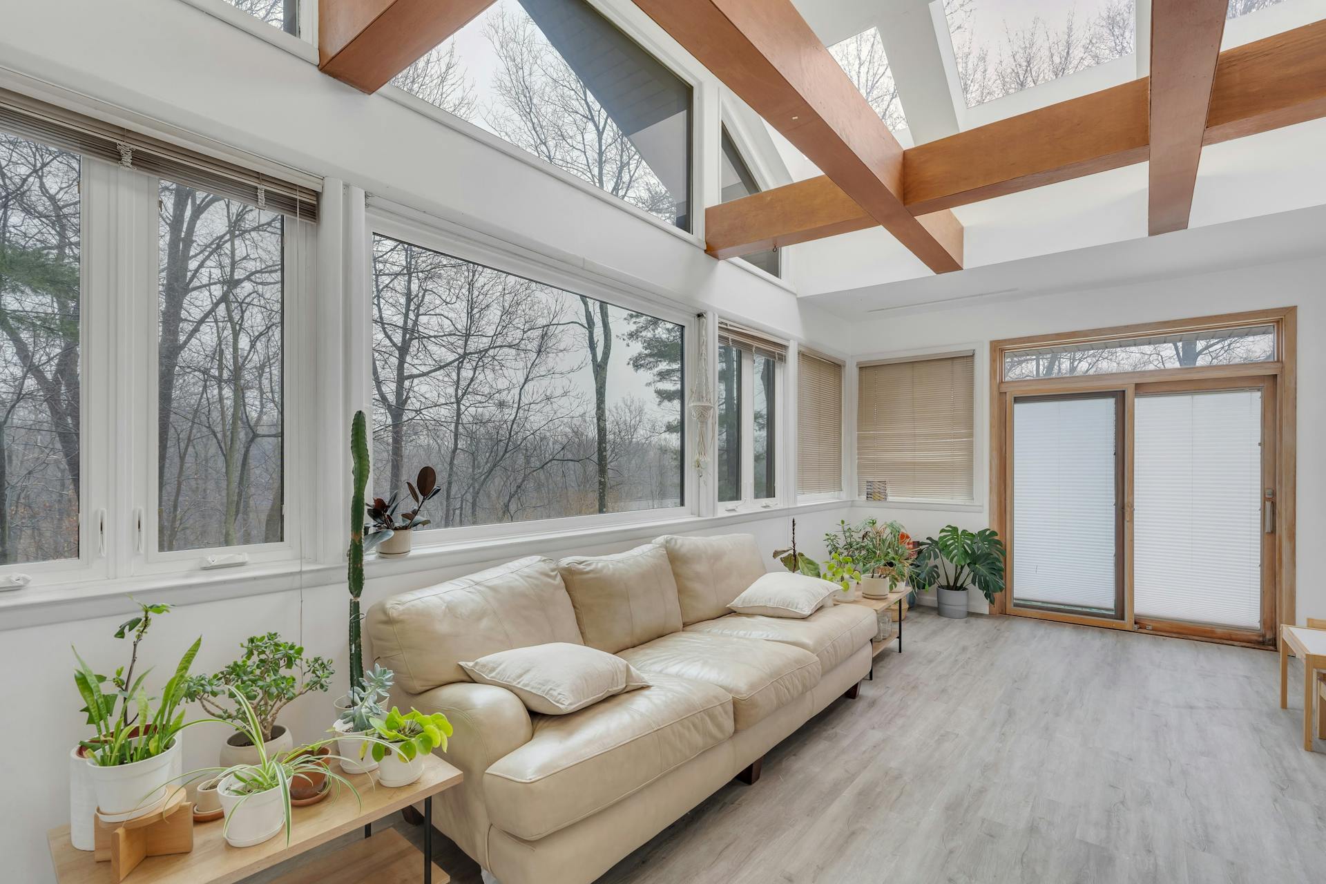 12 Oxford Dr