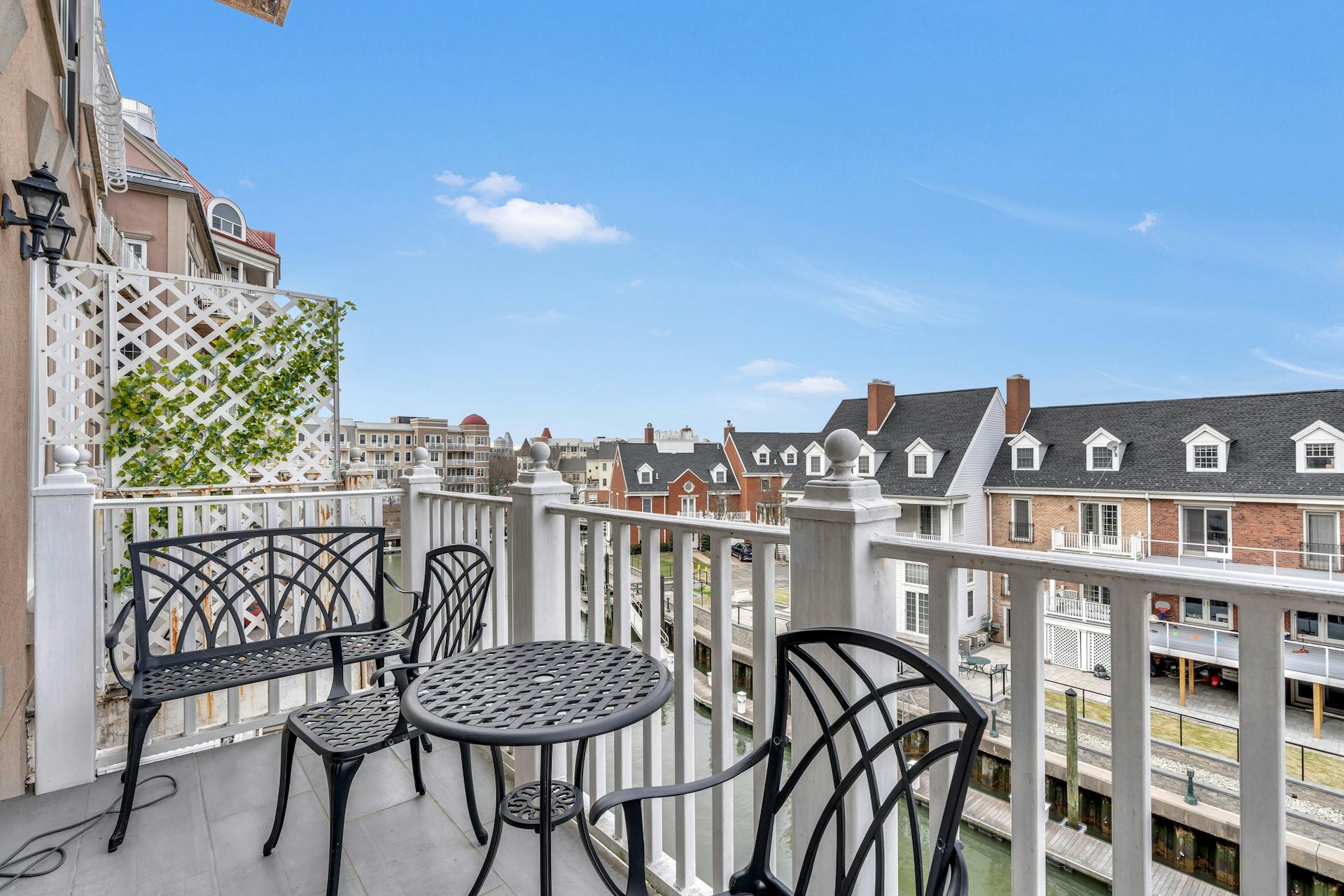 203 Shearwater Ct West Unit# 33
