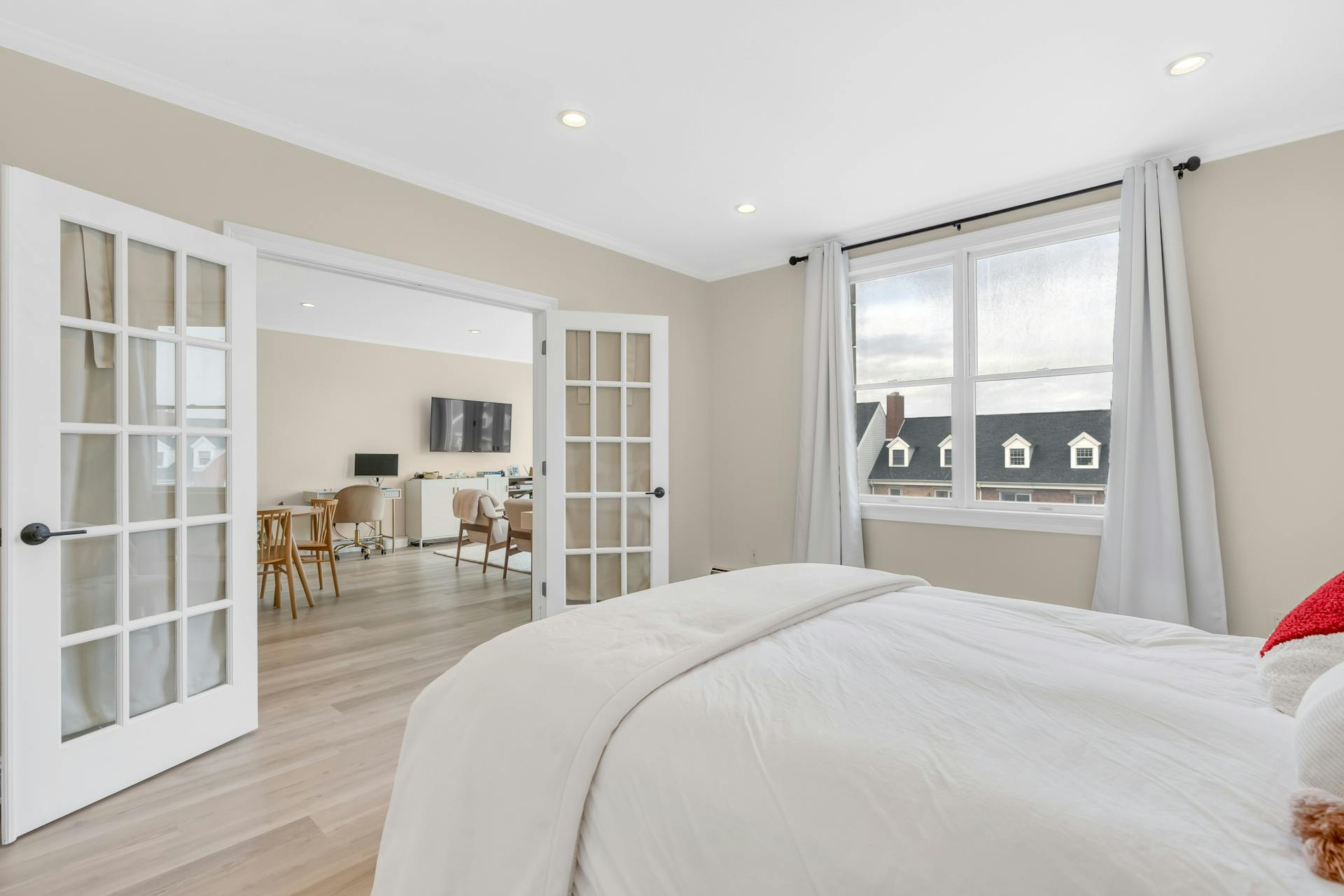 203 Shearwater Ct West Unit# 33