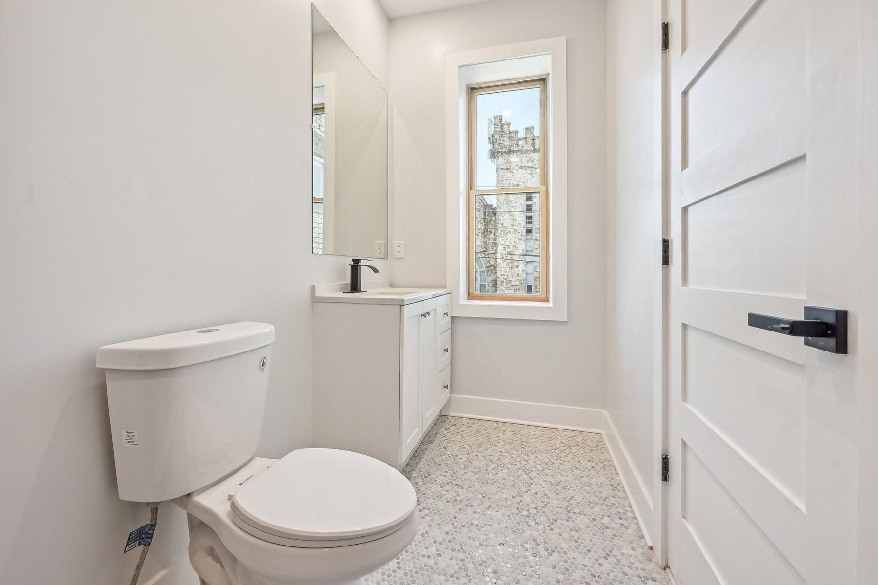 933A Summit Ave Unit# 3