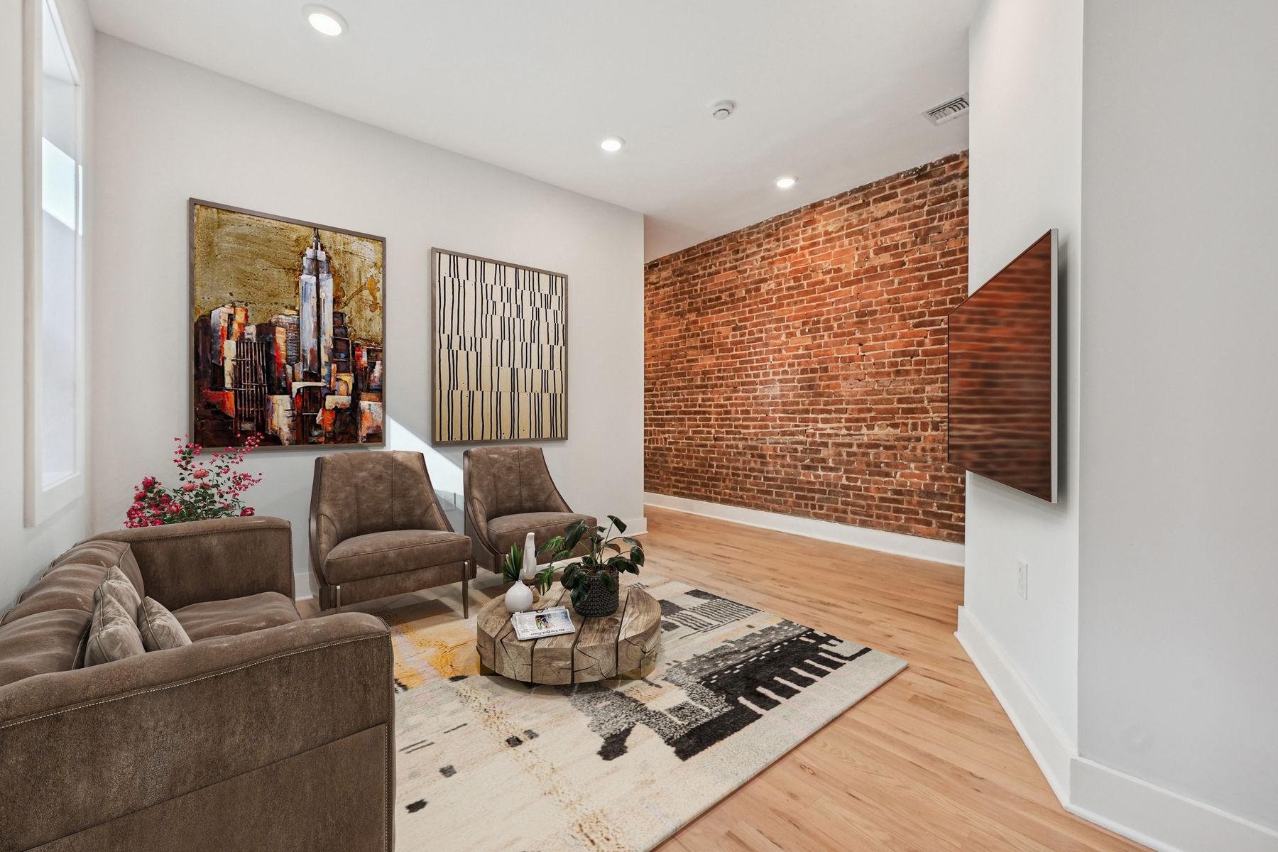 933A Summit Ave Unit# 3