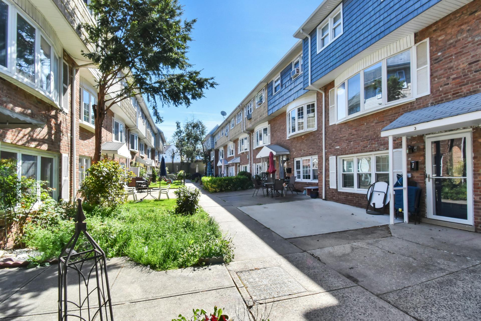 11 Elna Court 
