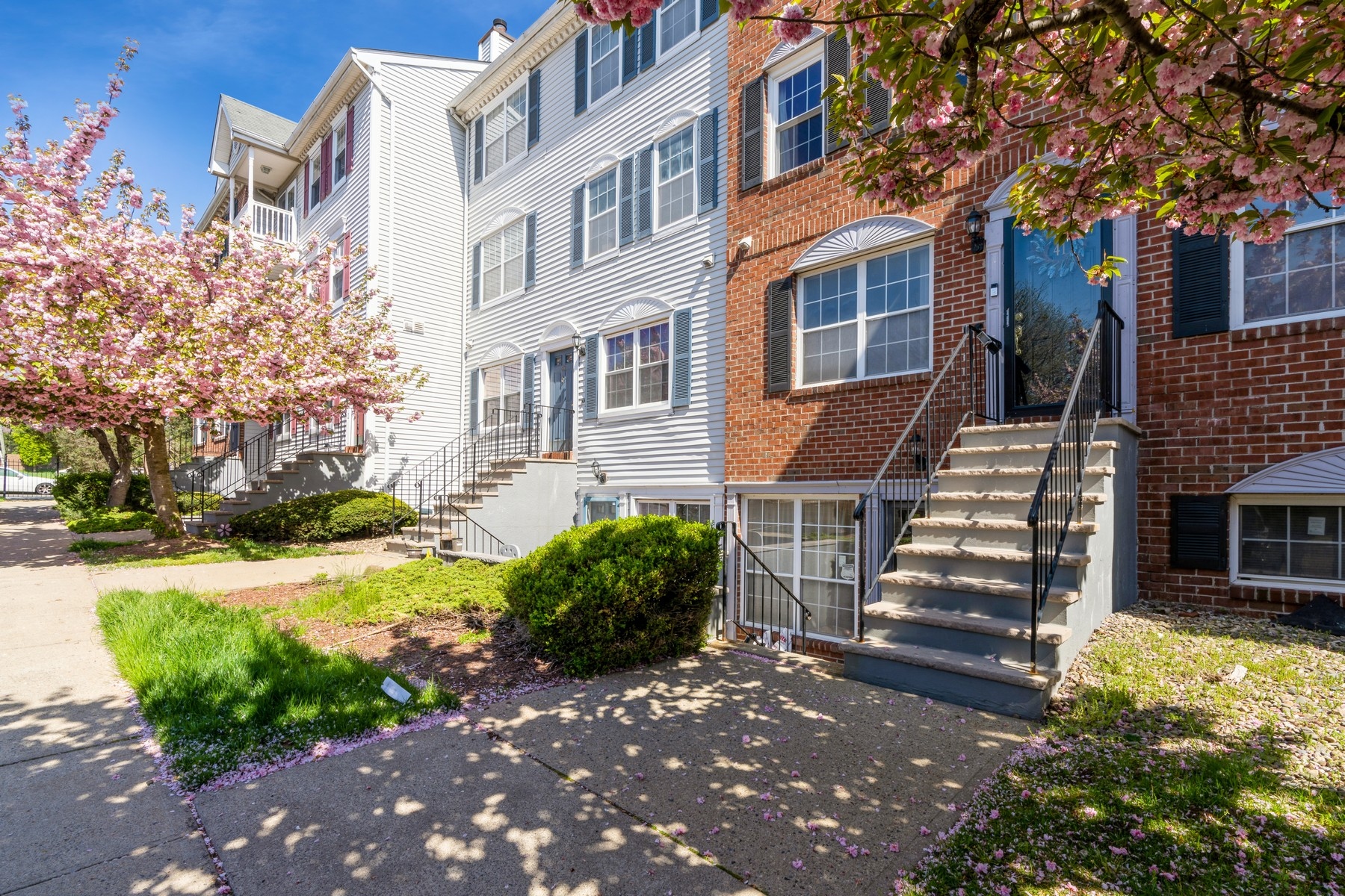41 Rutgers Dr 