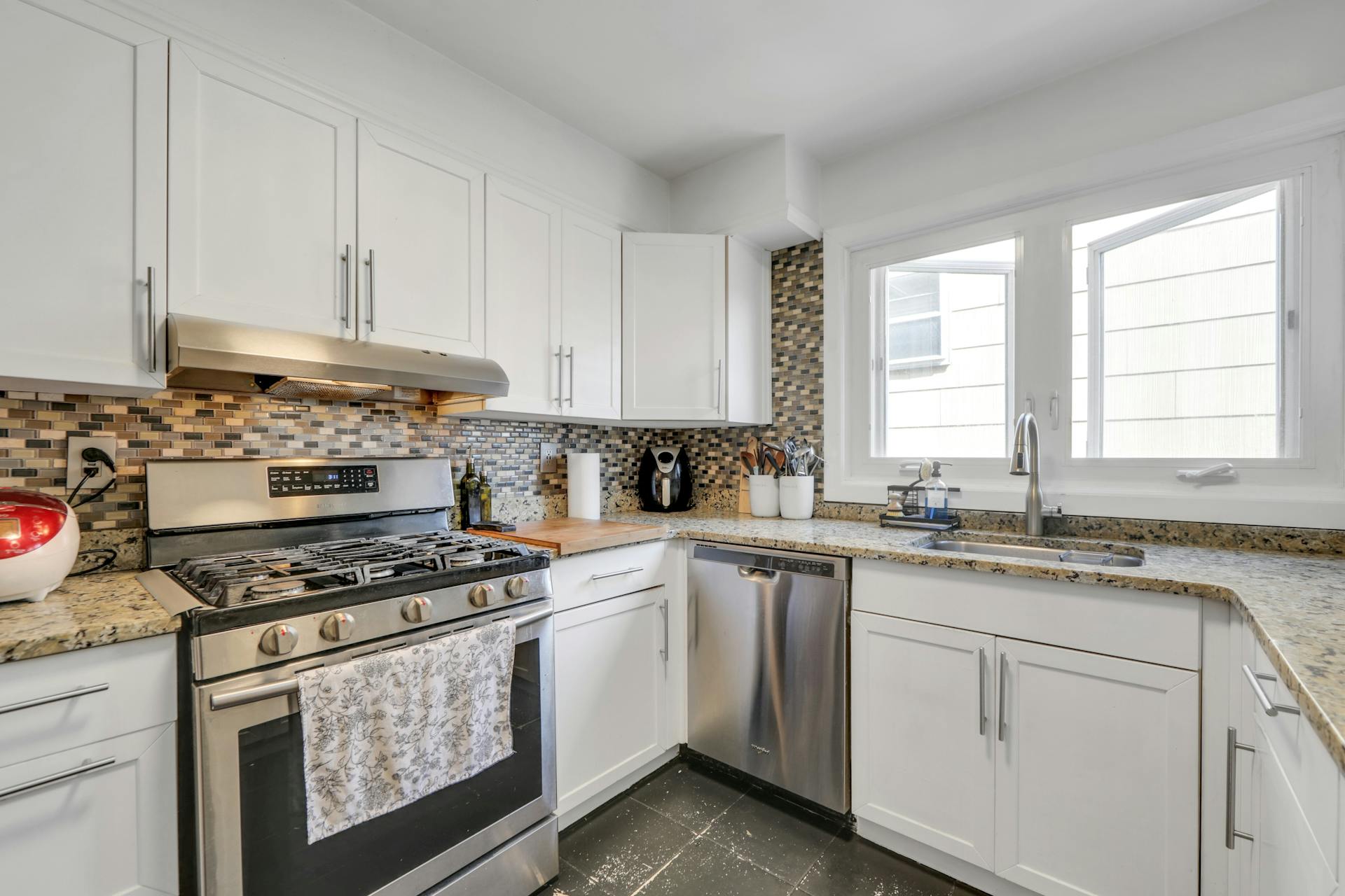 489 Jersey Ave Unit# D