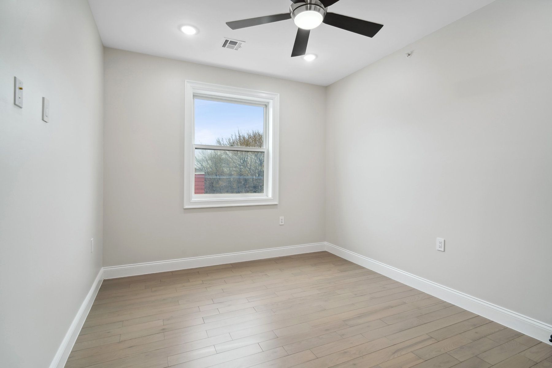 221 Liberty Ave Unit# C