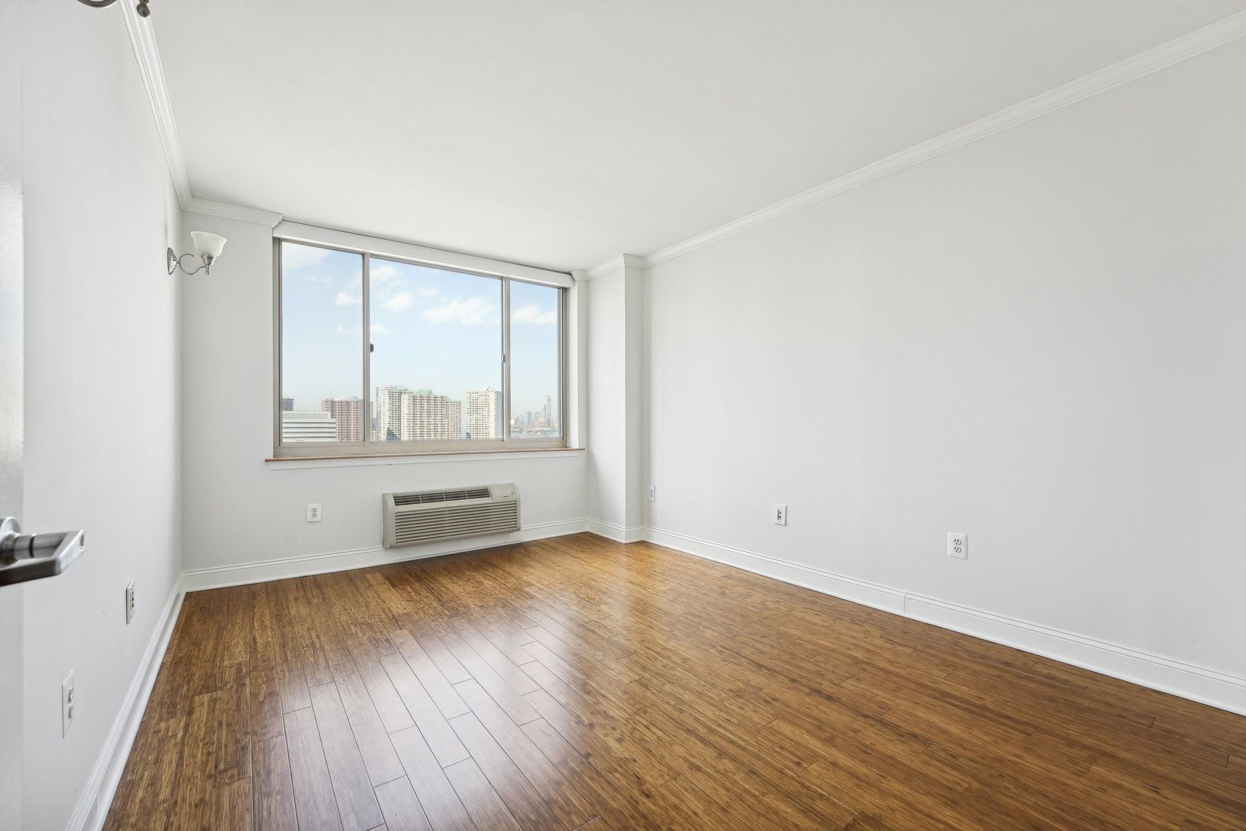 1 2nd St Unit# 2012