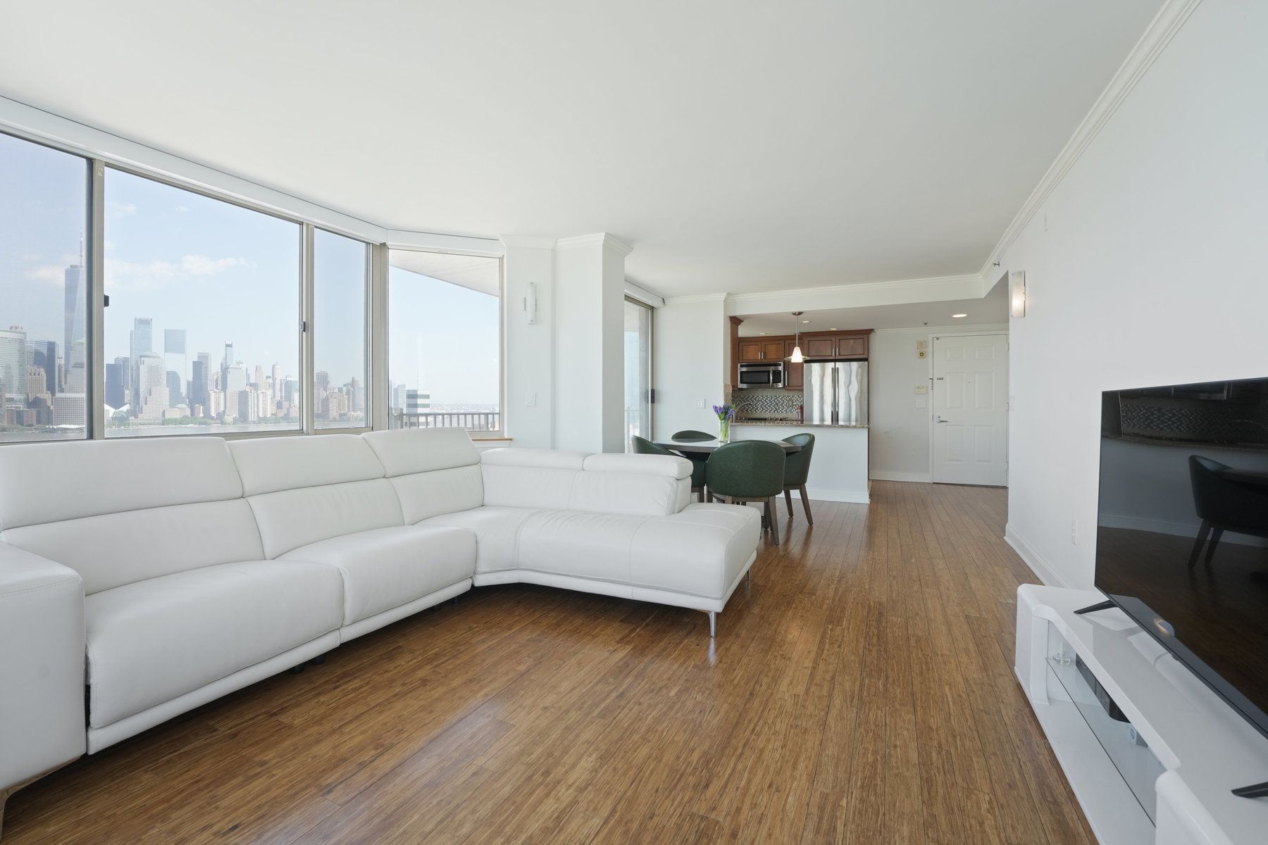 1 2nd St Unit# 2012