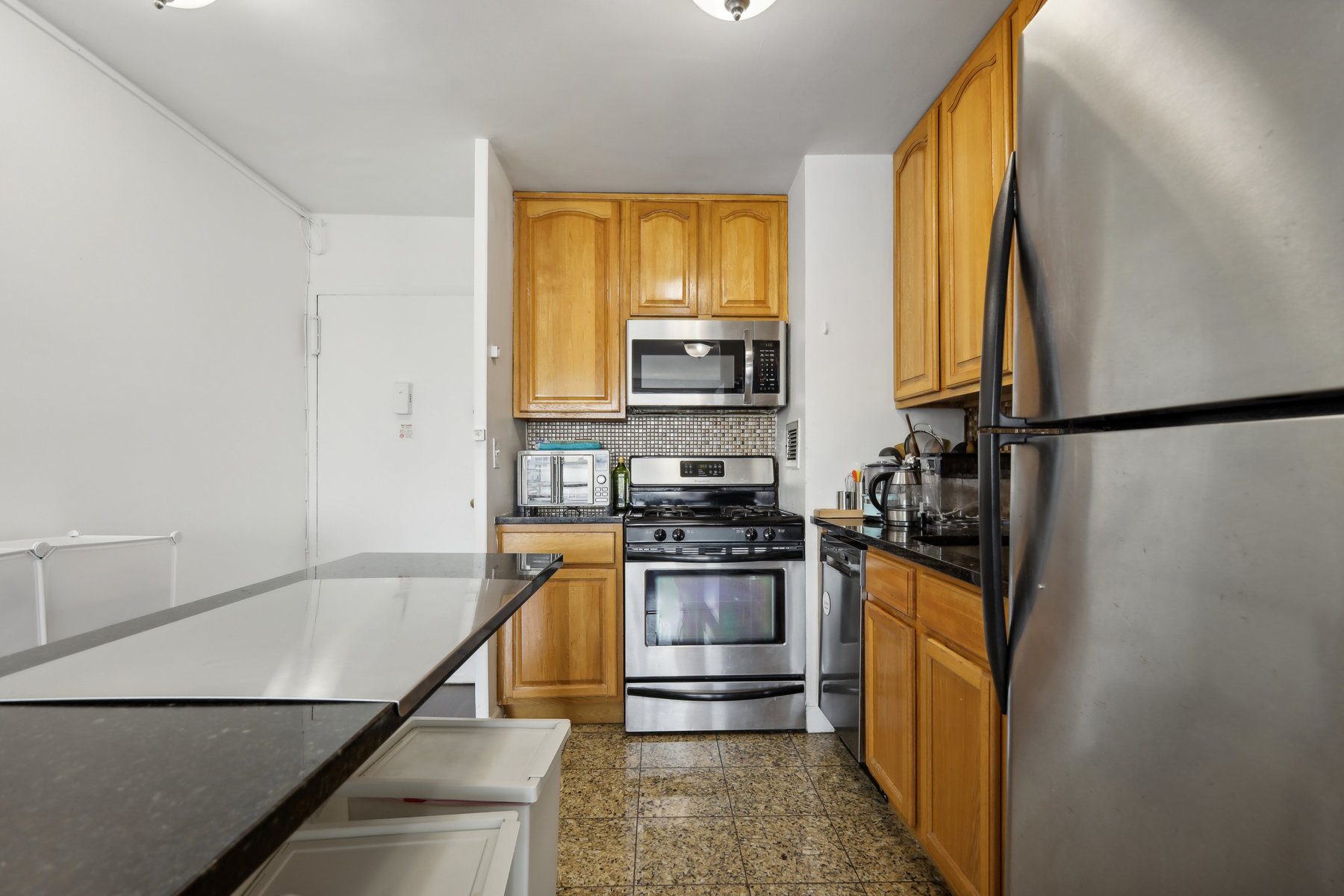 135 Montgomery St Unit# 16C