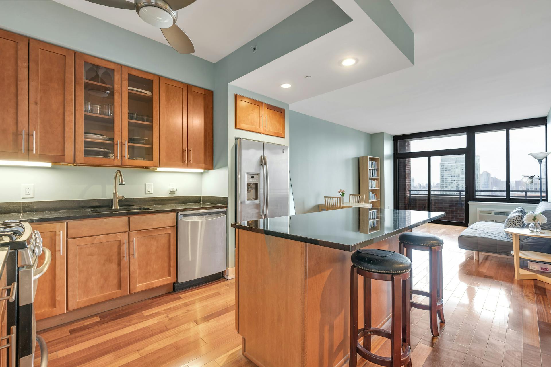 389 Washington St Unit# 29J