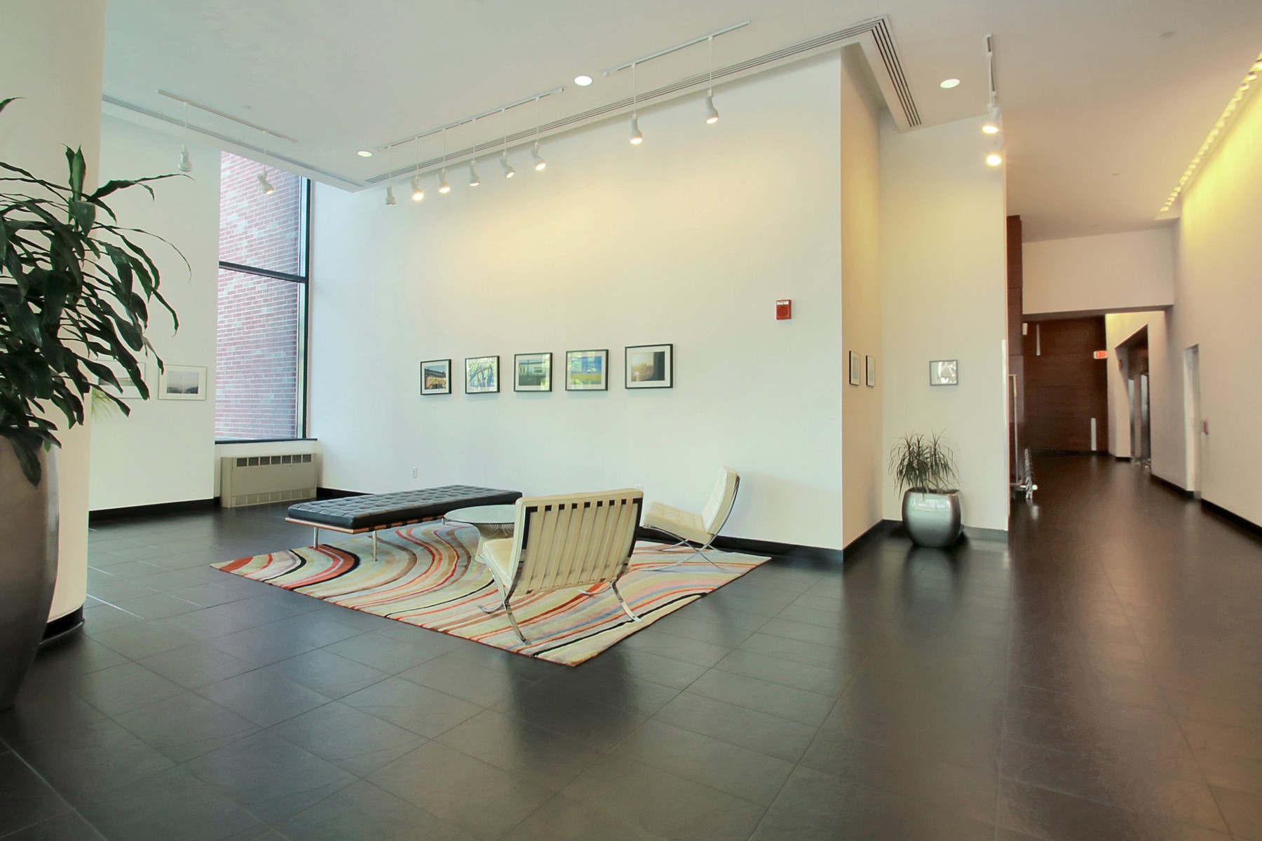 389 Washington St Unit# 29J