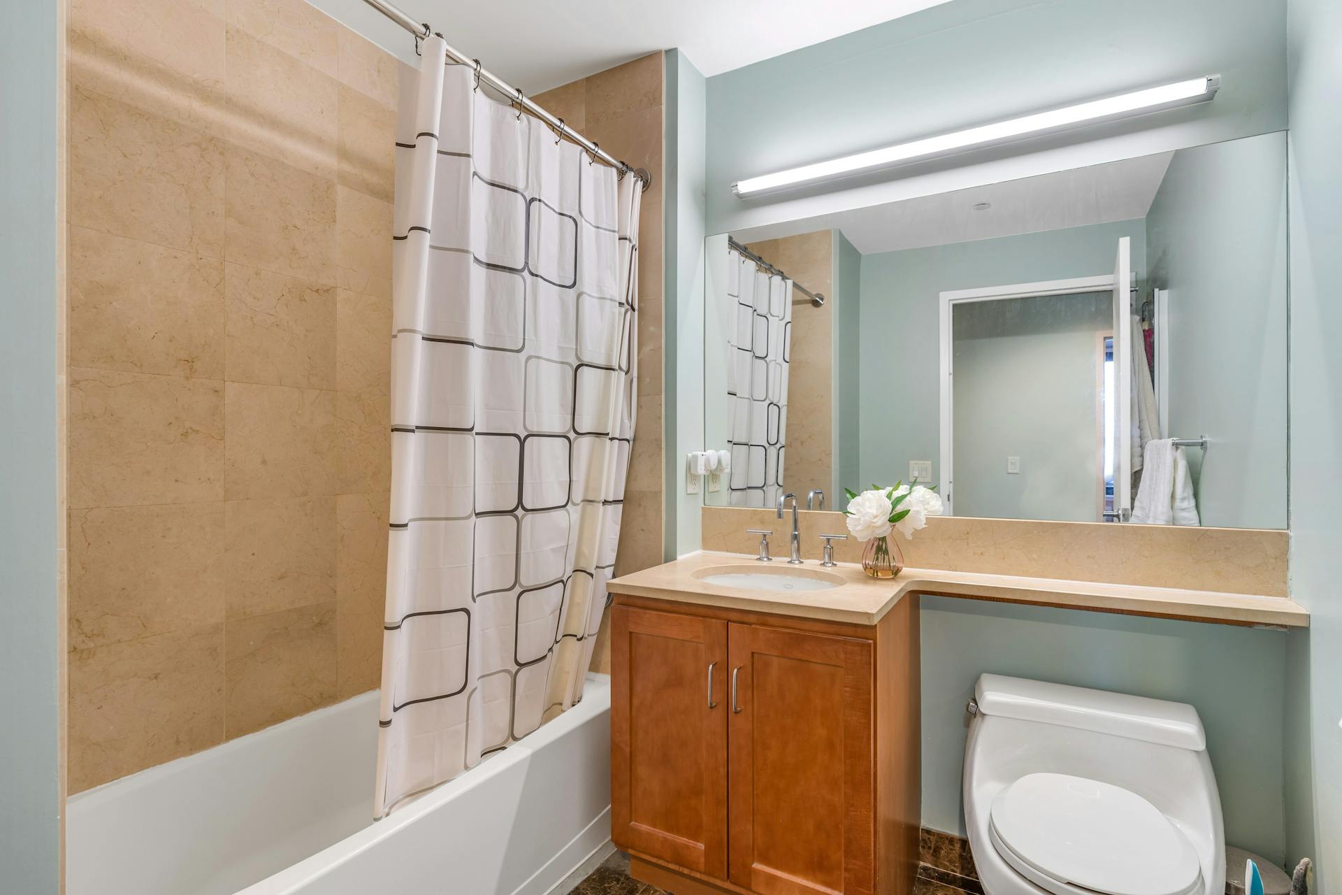 389 Washington St Unit# 29J