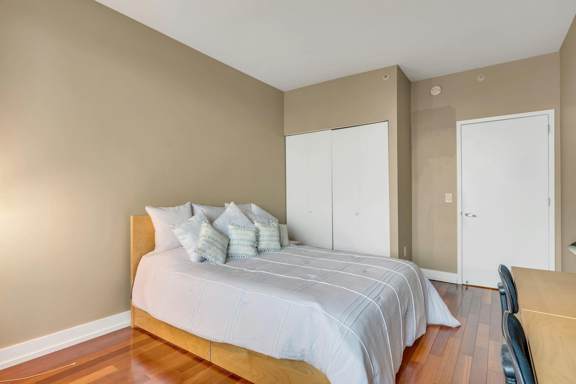 389 Washington St Unit# 29J