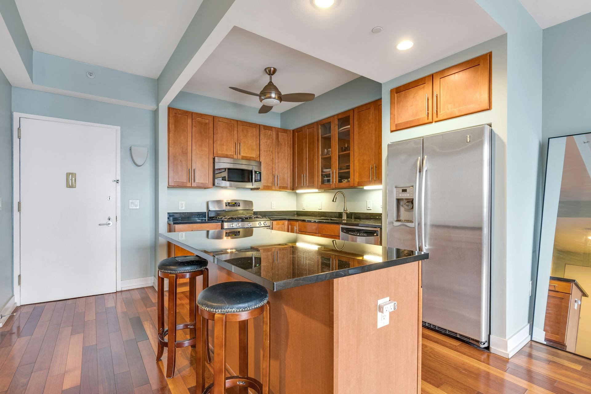 389 Washington St Unit# 29J