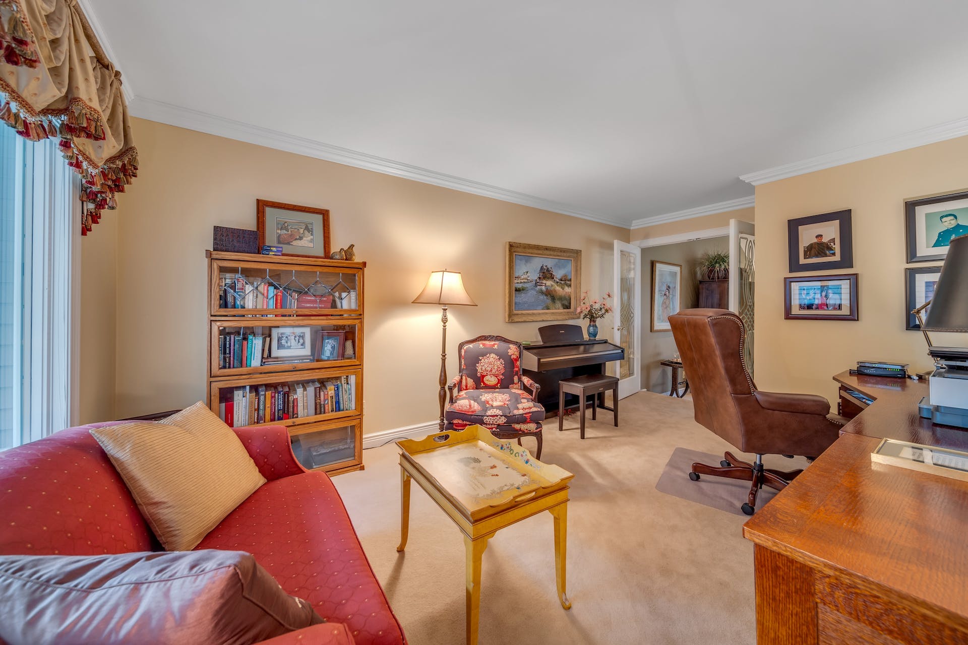 21 Crescent Hollow Court 