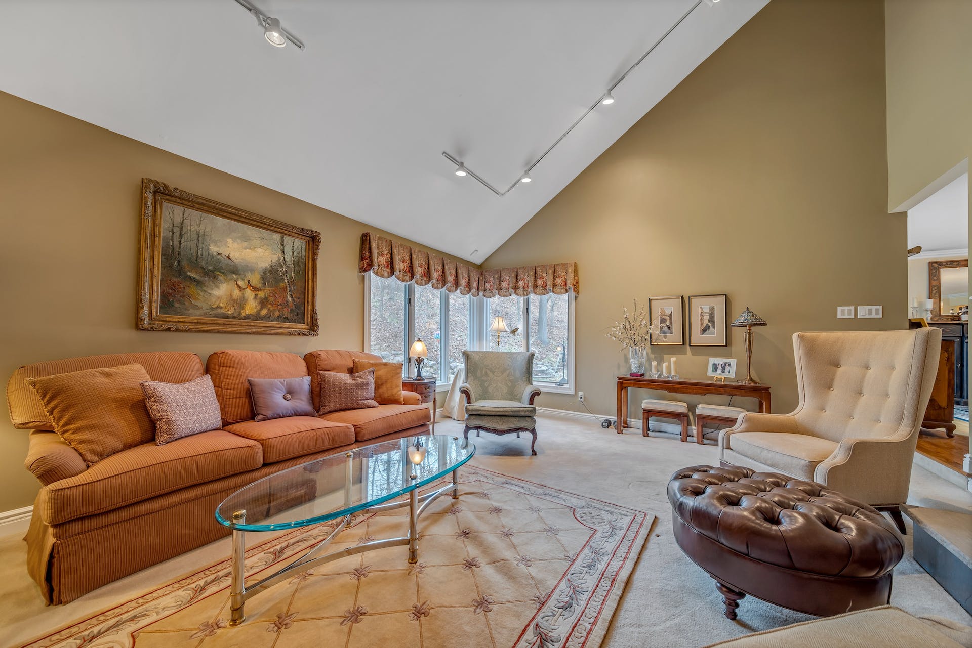 21 Crescent Hollow Court 