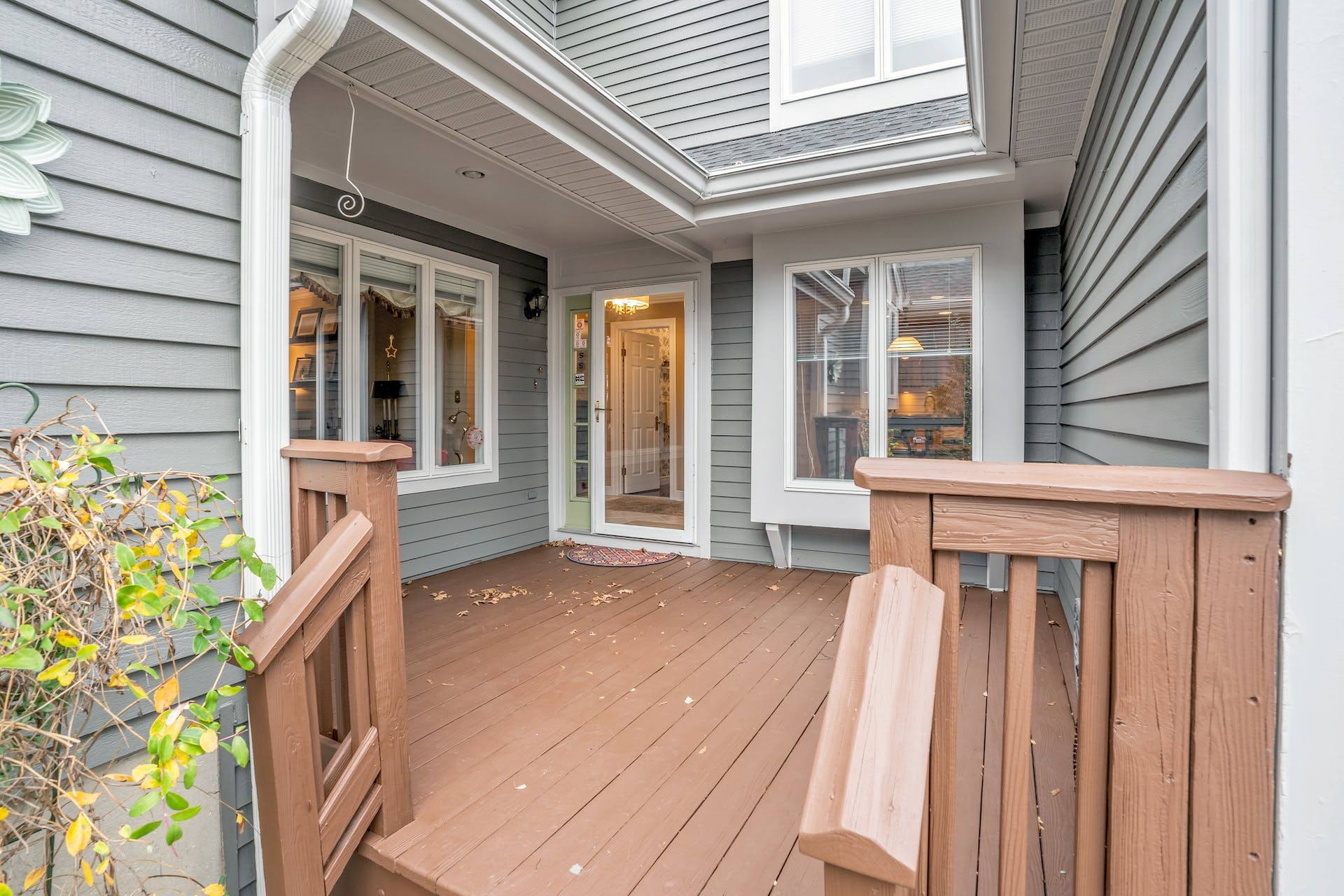 21 Crescent Hollow Court 