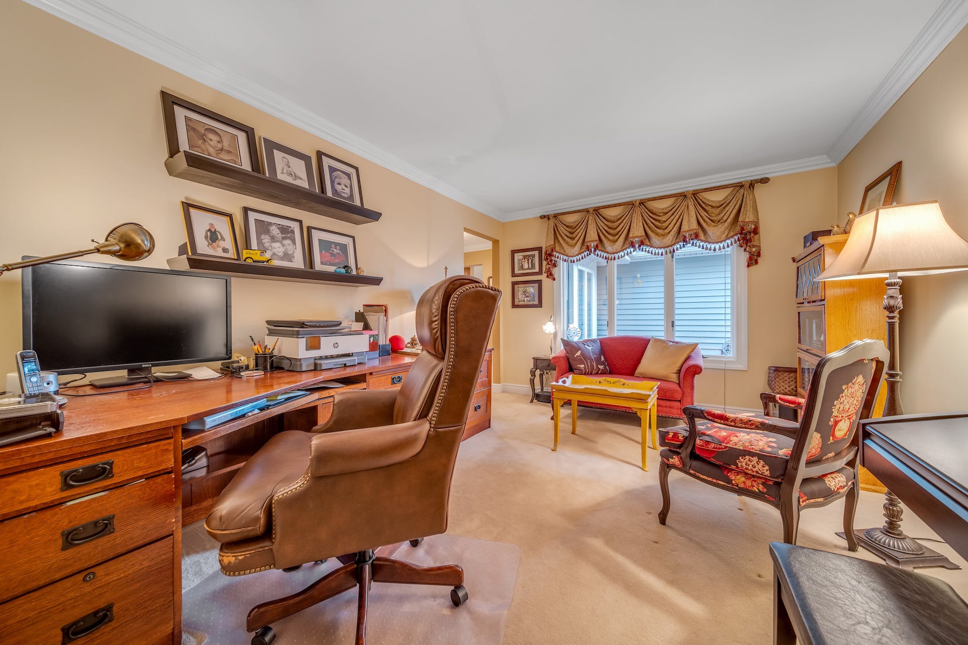 21 Crescent Hollow Court 