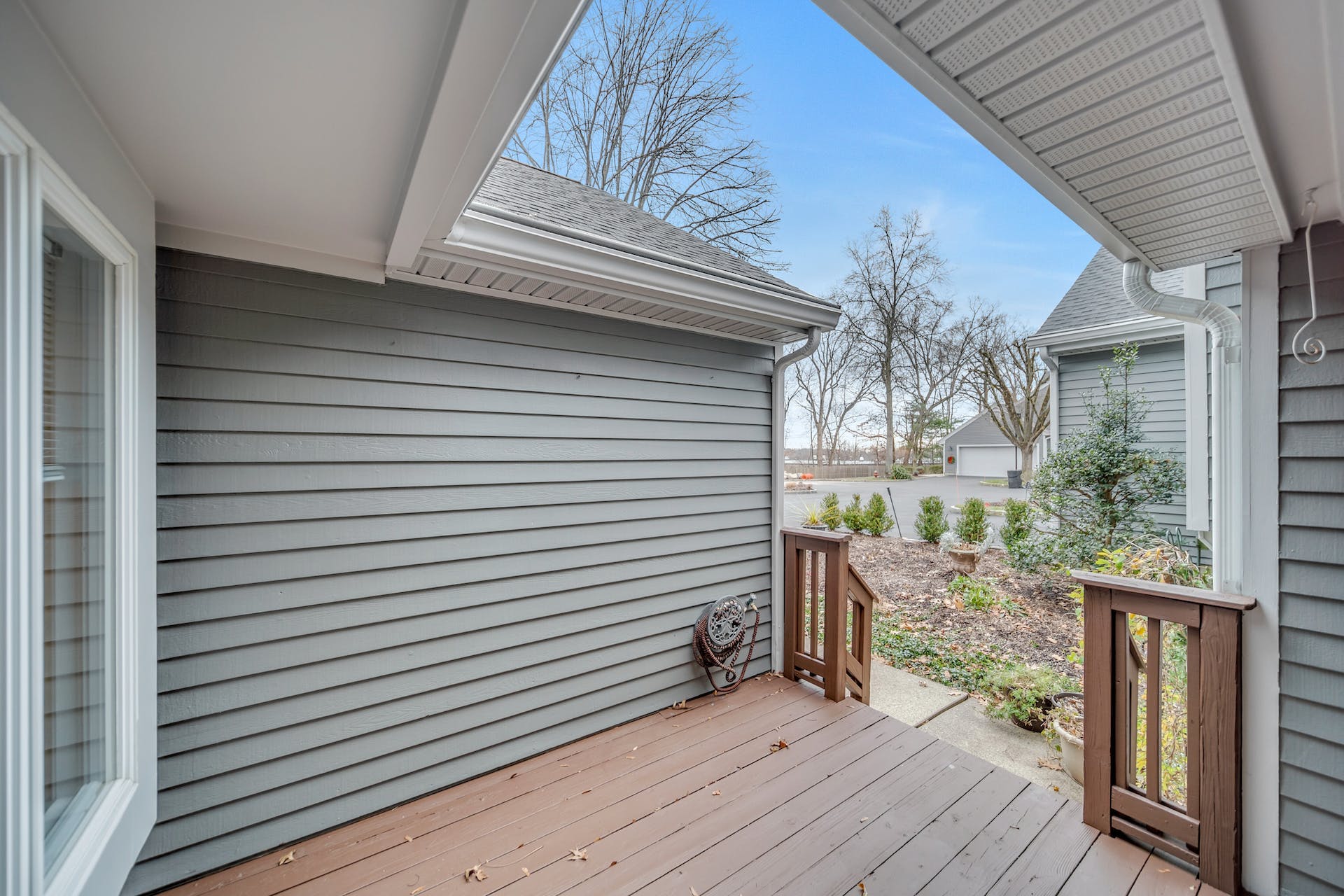 21 Crescent Hollow Court 